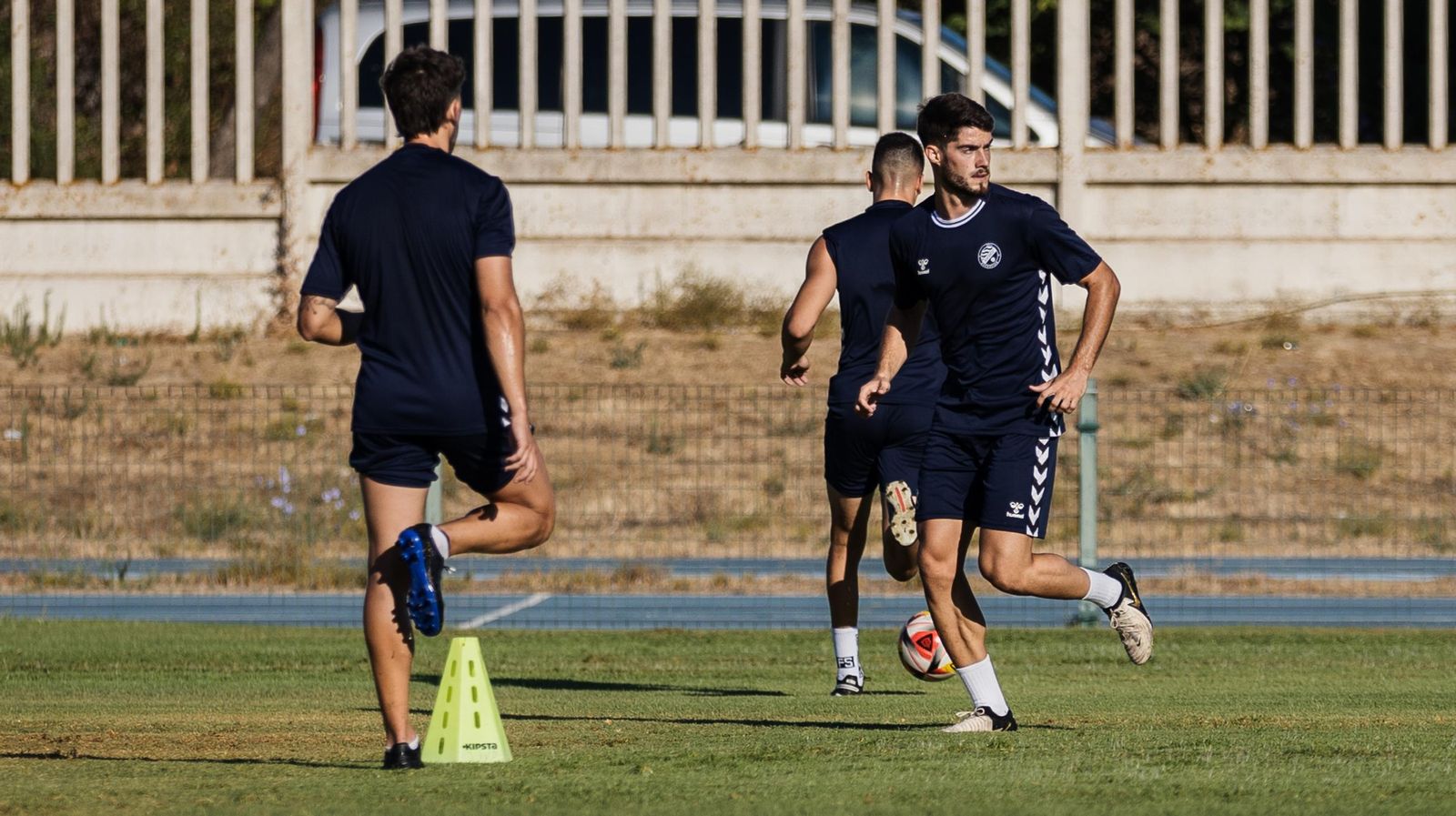 Las mejores imágenes del primer día de entrenamiento del Xerez DFC