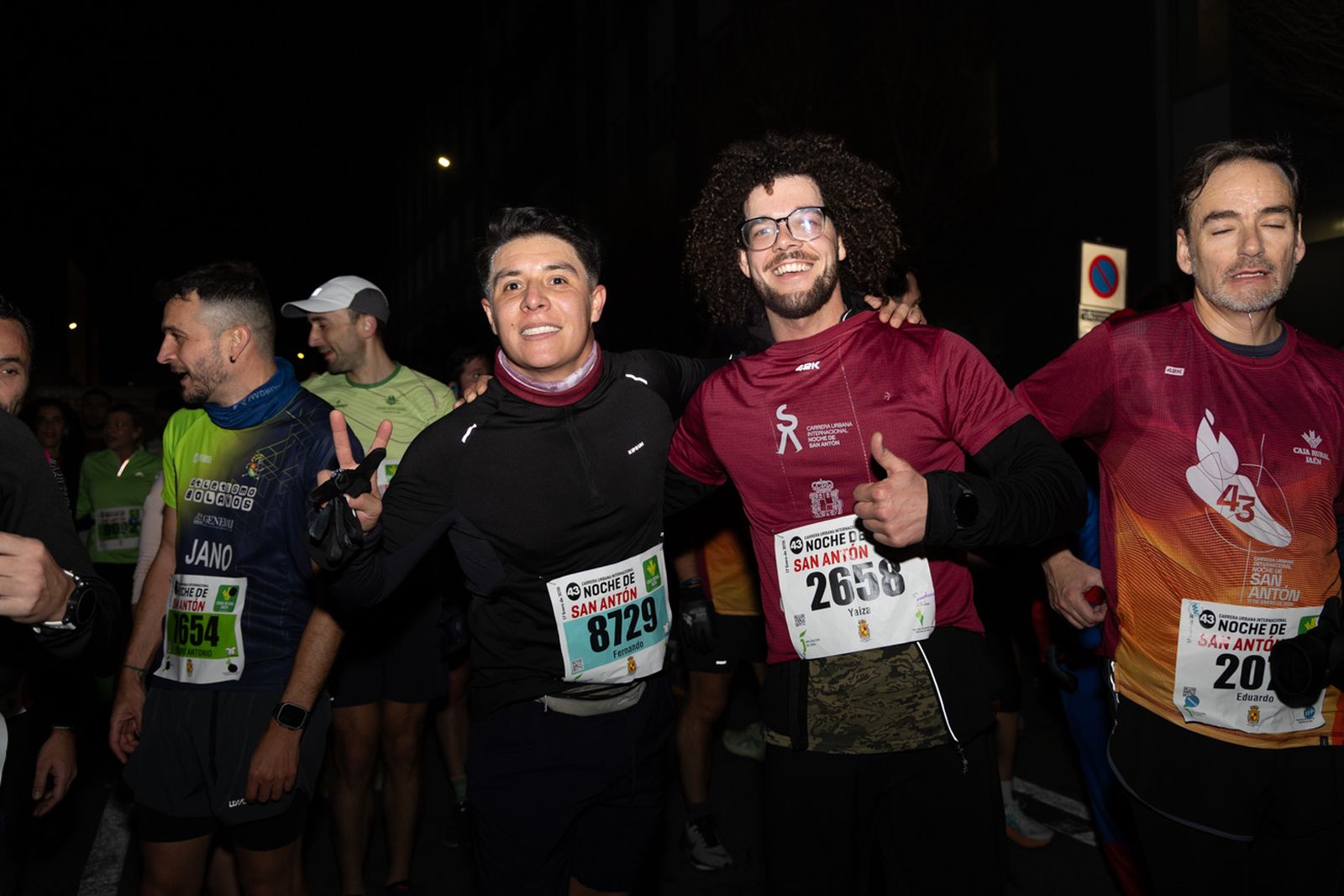 En imágenes: búscate en tu llegada a meta de la Carrera de San Antón 2026 (II)