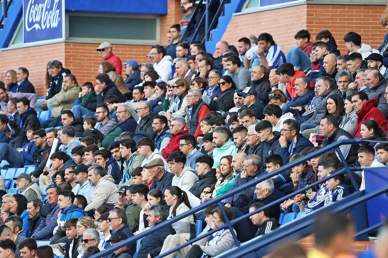 Búscate en el Nuevo Colombino en el Recreativo de Huelva vs Antequera