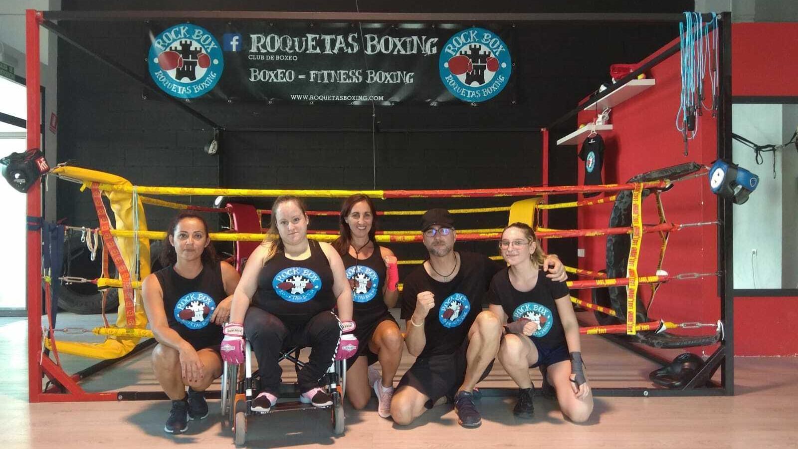 Compañeras, entrenador y Eli.