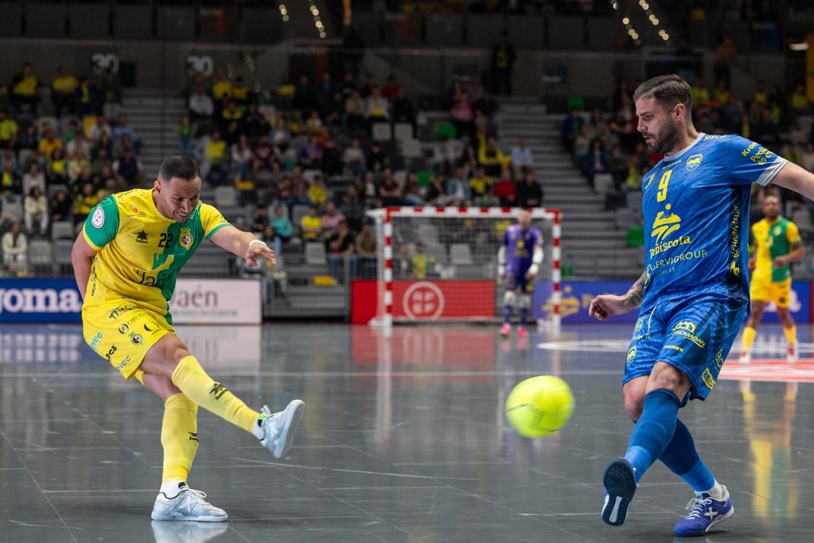 Las mejores imágenes del triunfo in extremis del Jaén Paraíso Interior FS sobre Servigroup Peñíscola