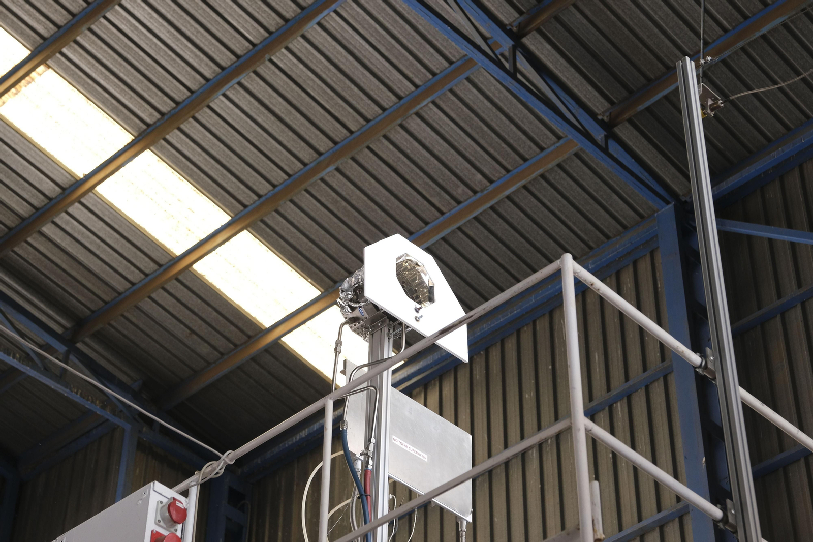 Imágenes de la visita a la Planta Solar de Almería, en Tabernas
