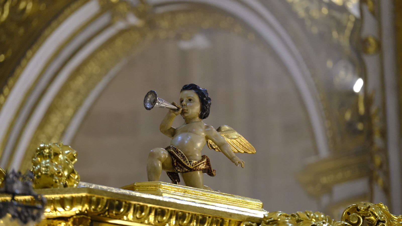 Las mejores imágenes del Santo Sepulcro, en Almería