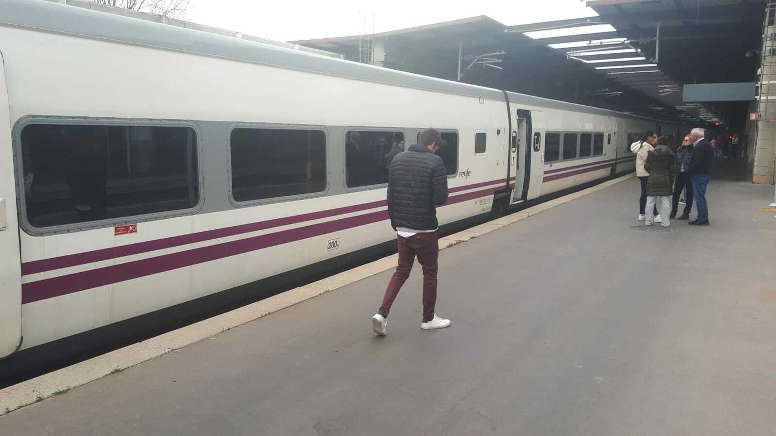El tren averiado, en la estación de Atocha