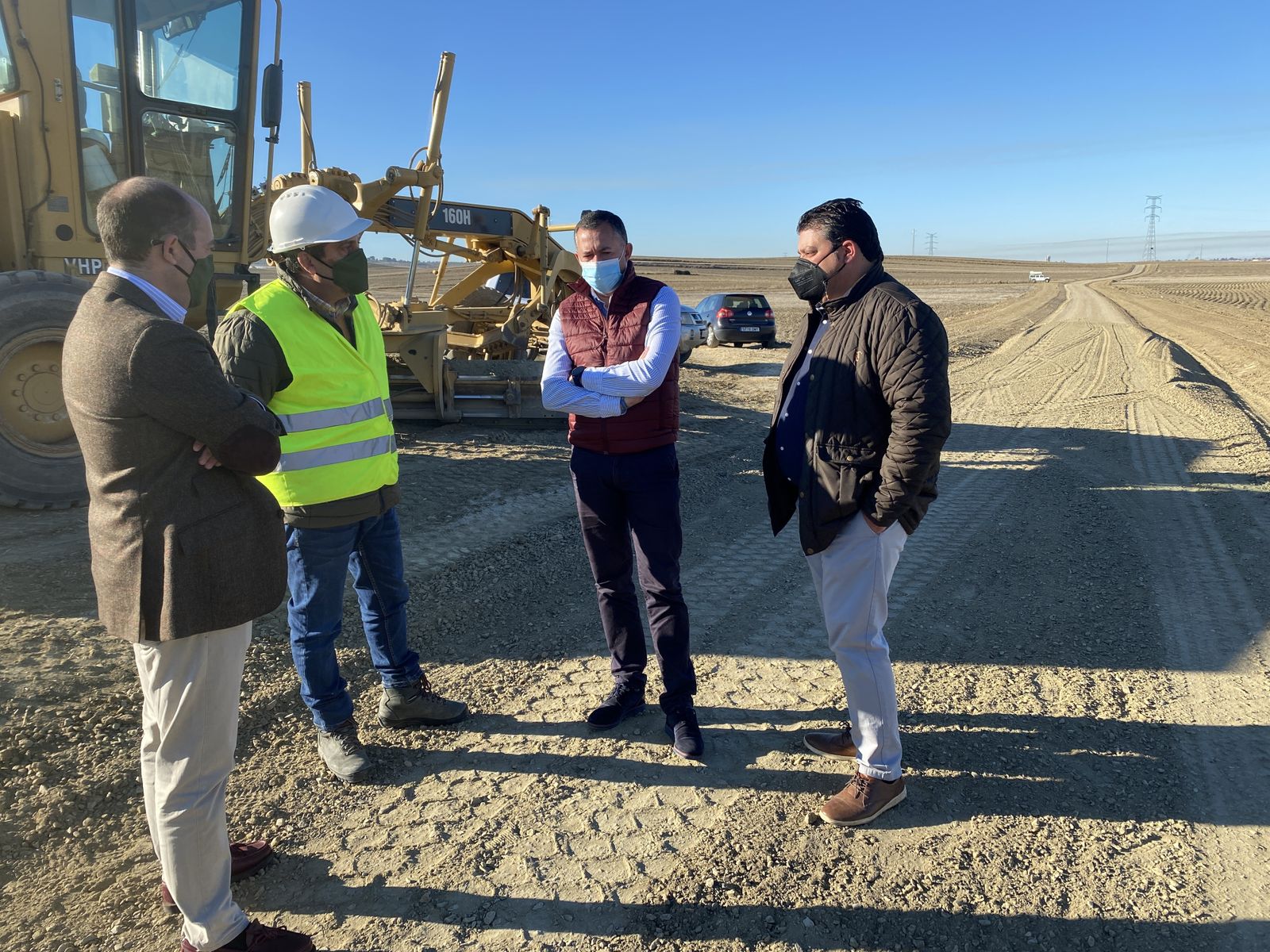 Las autoridades visitan uno de los puntos de la ruta hispanolusa Valetur.