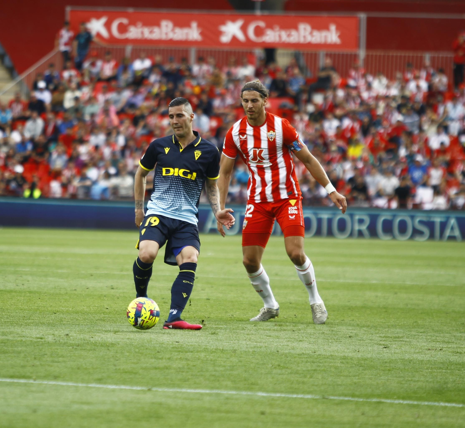 Imágenes del partido de la Liga Santander U.D. Almería-Cádiz C.F.