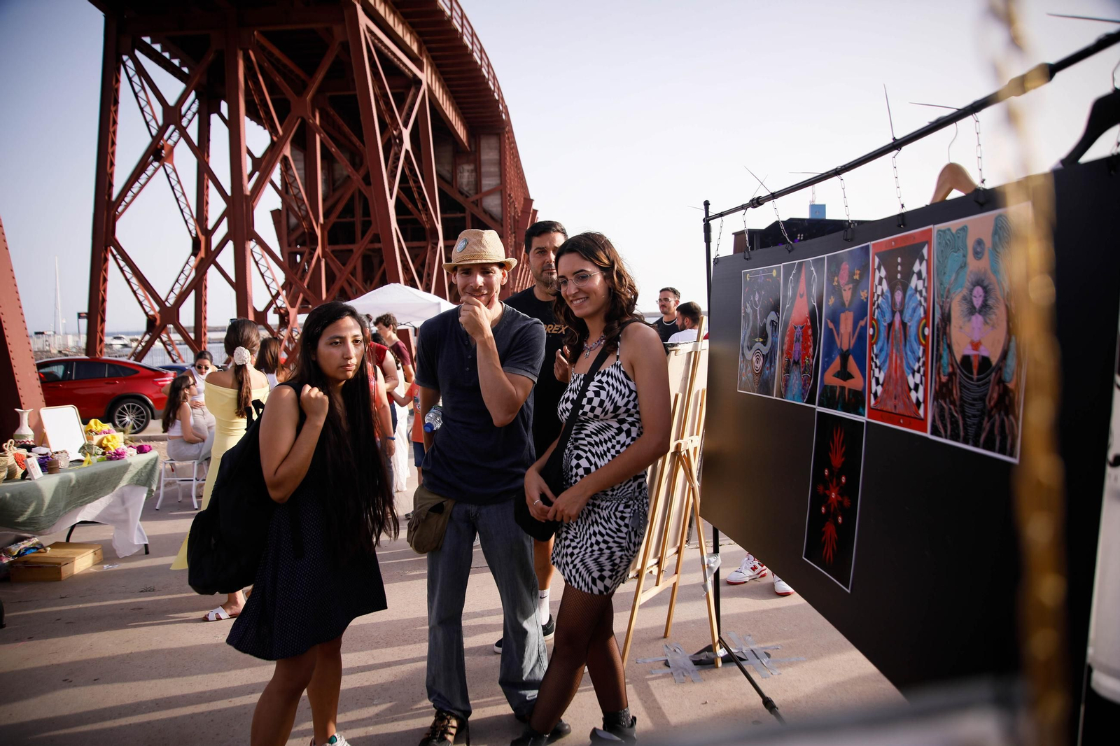 Imágenes del Festival AlmeriArt en el Parque de las Almadrabillas