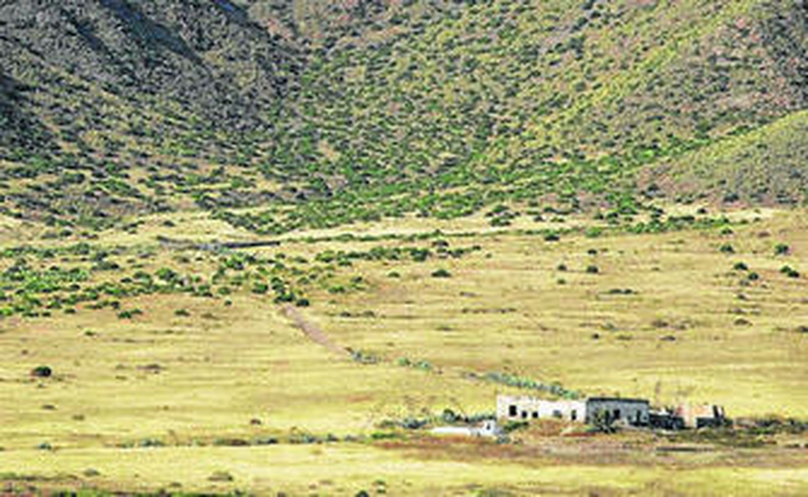 El proyecto se encuentra en el Campillo de Gata.