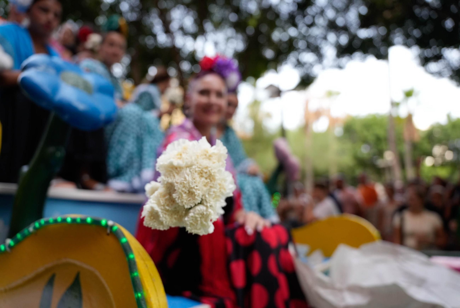 Así se ha vivido la Batalla de Flores en la Feria de Almería