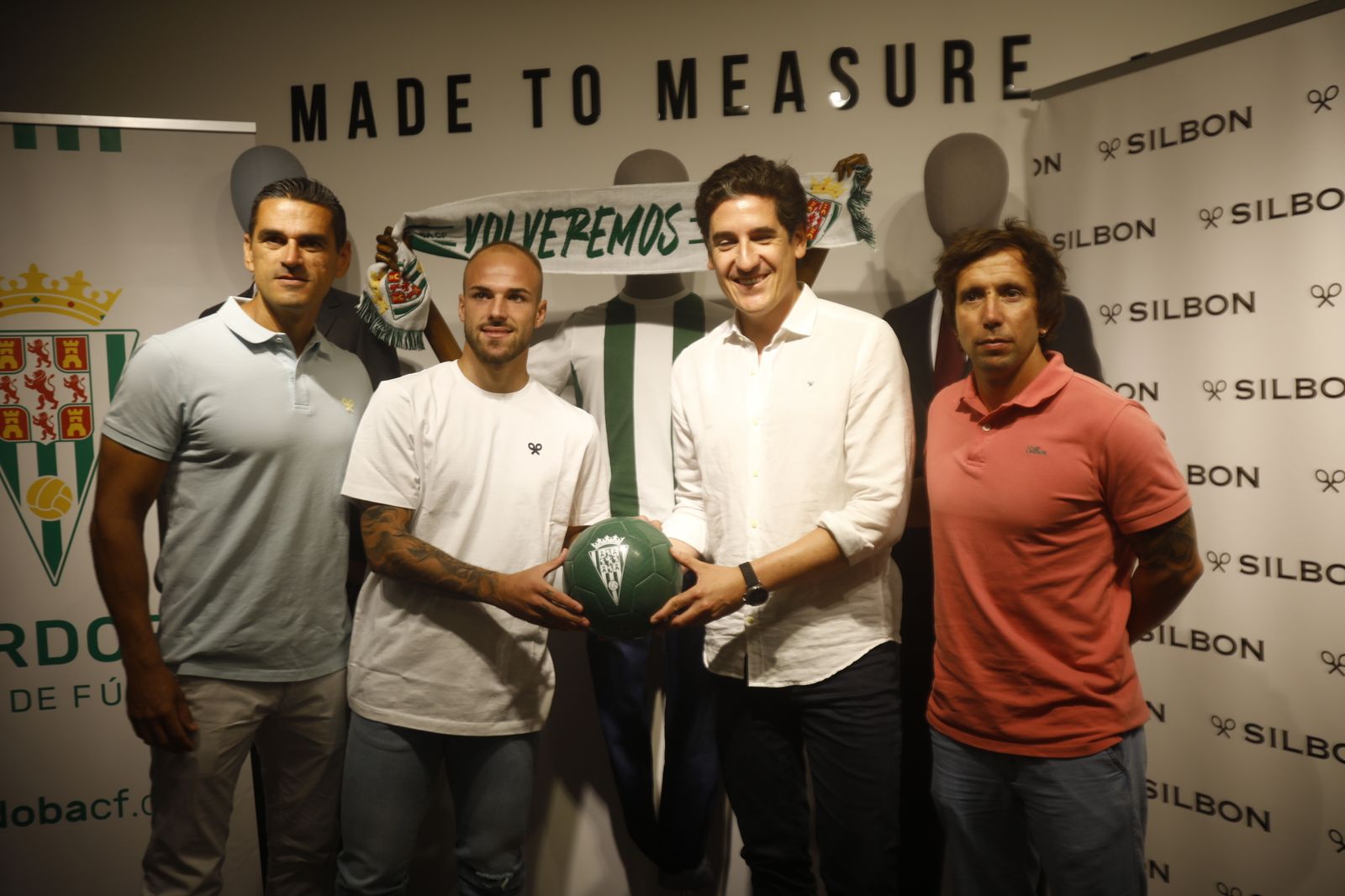 Las imágenes de la presentación de Sergio Benito con el Córdoba CF