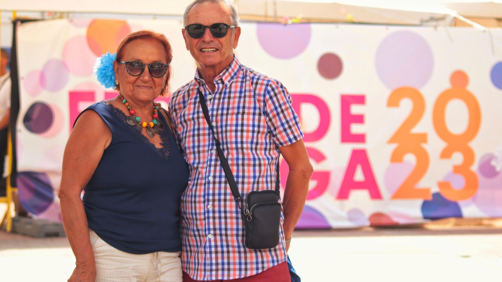 Personas mayores en la Feria de día Personas mayores en la Feria de día