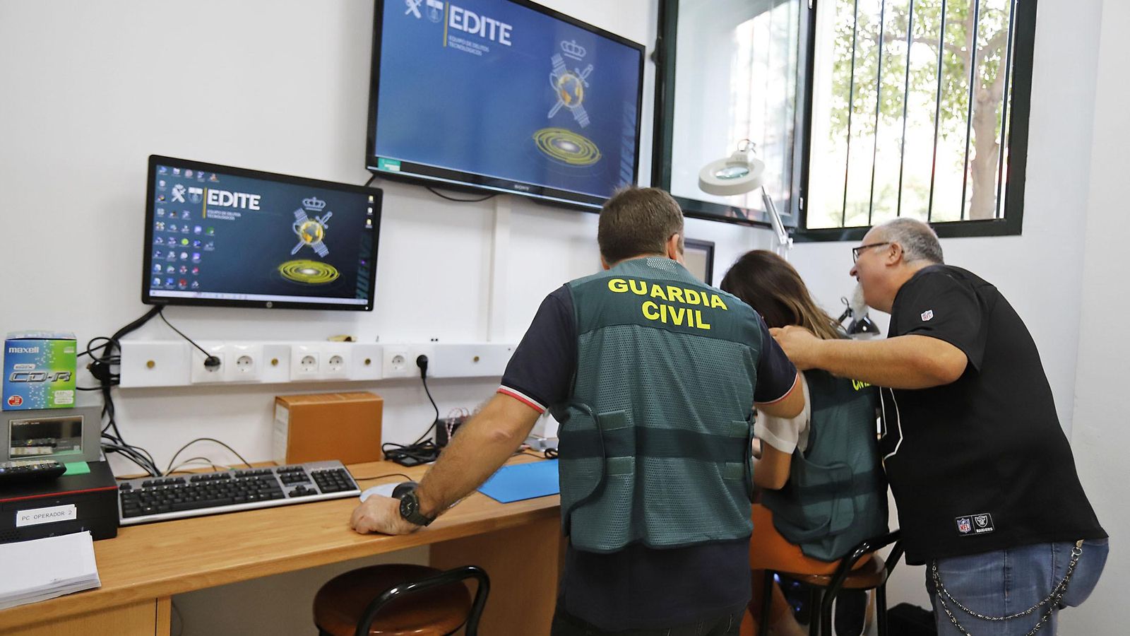 Miembros del Equipo de Delitos Tecnológicos, Edite, de Huelva.