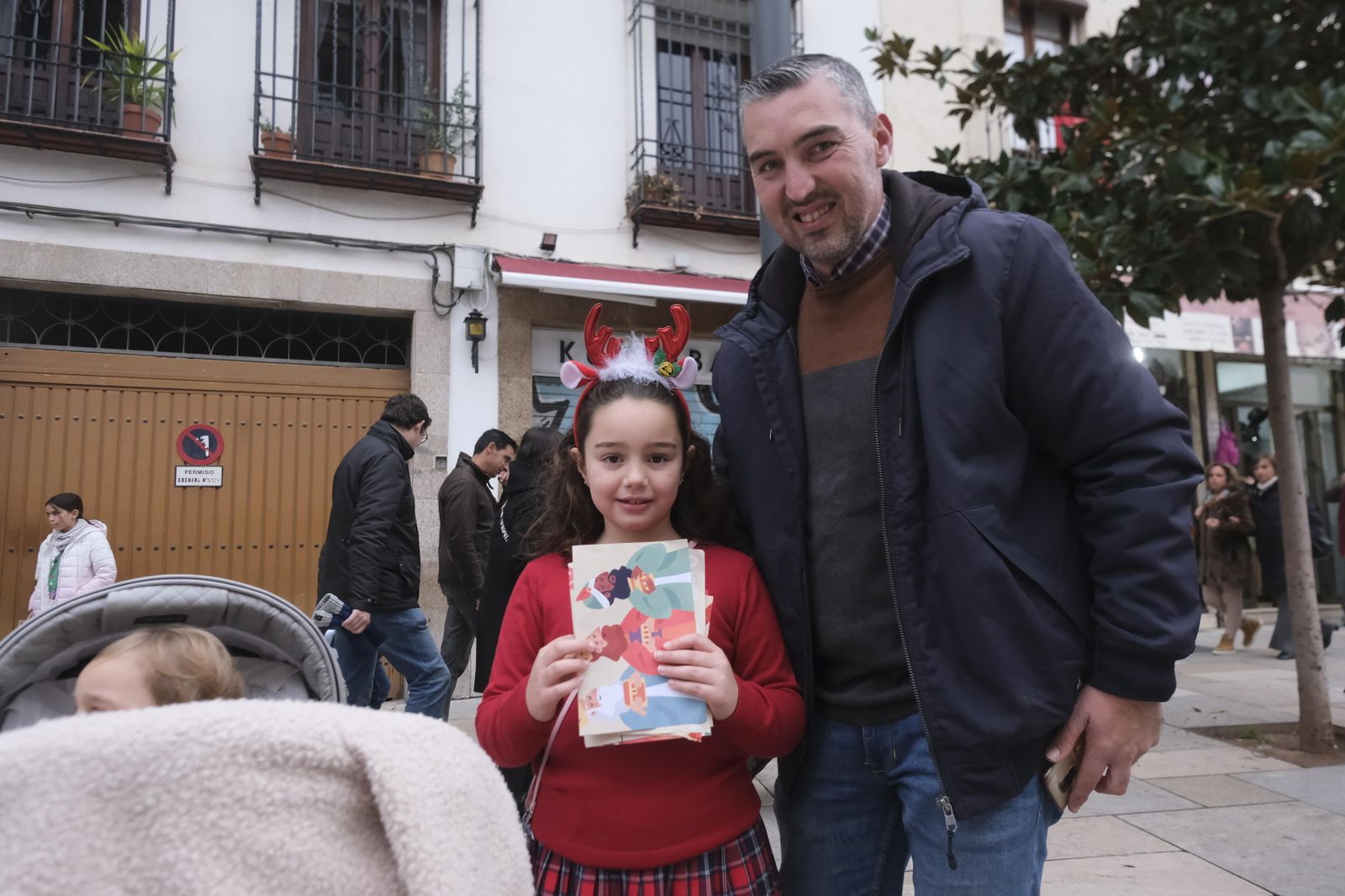 El Cartero Real de Córdoba recoge las ilusiones de los más pequeños, en imágenes