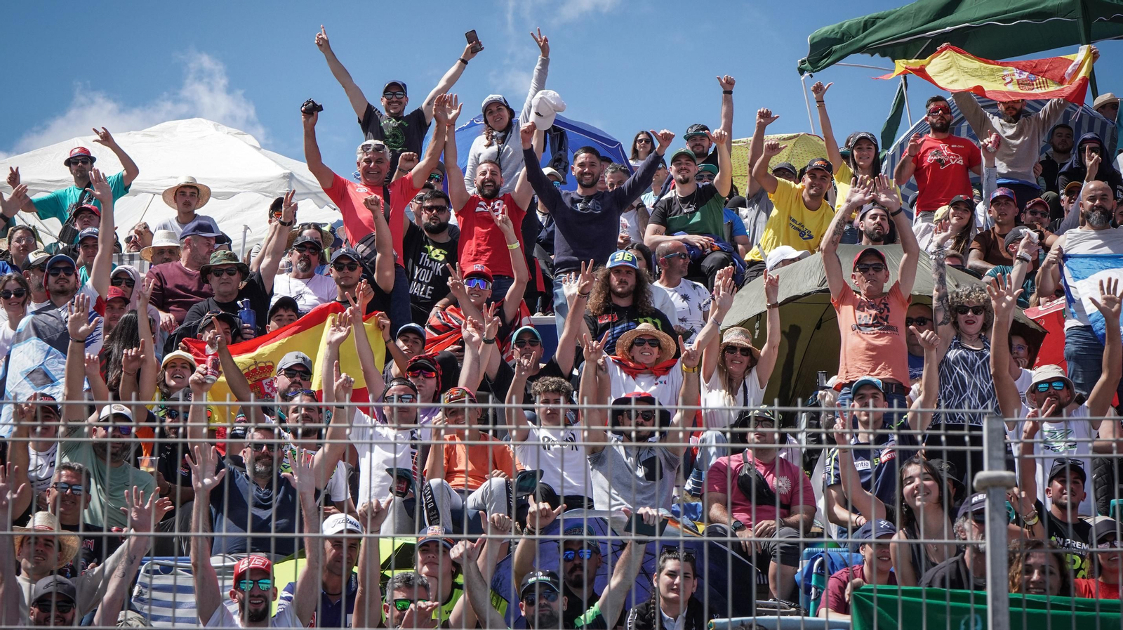 Imágenes del gran ambiente el domingo de carreras MotoGP en el Circuito de Jerez