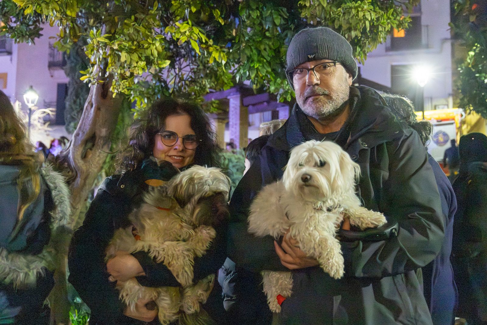 Encendido en Jaén de la lumbre oficial de San Antón 2026 y bendición de los animales