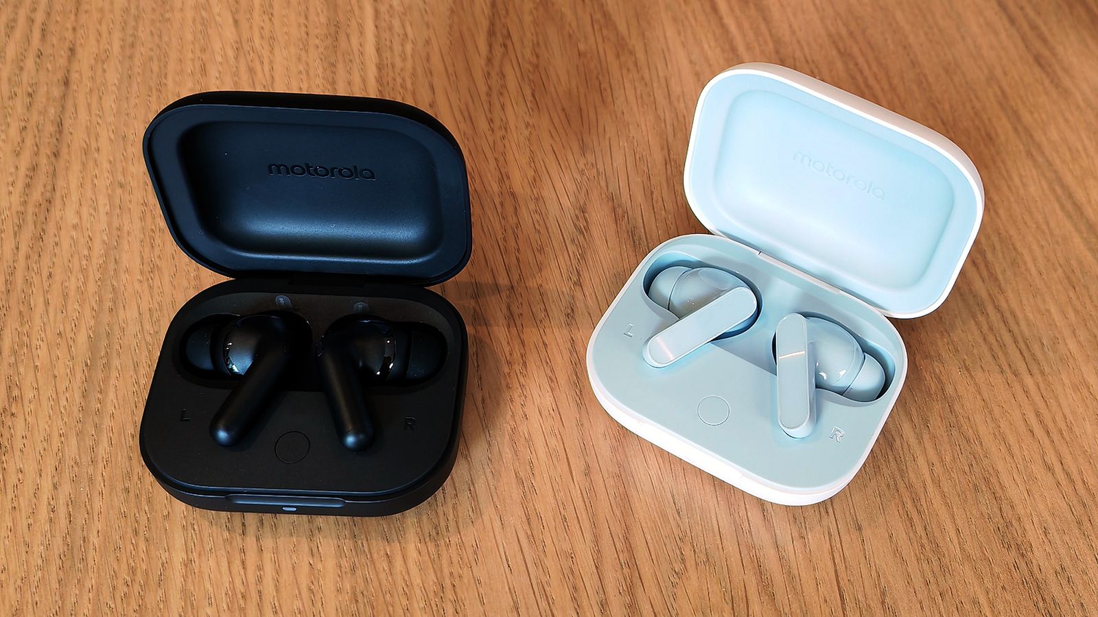 Presentación de Motorola en Sevilla: Auriculares Moto Buds+