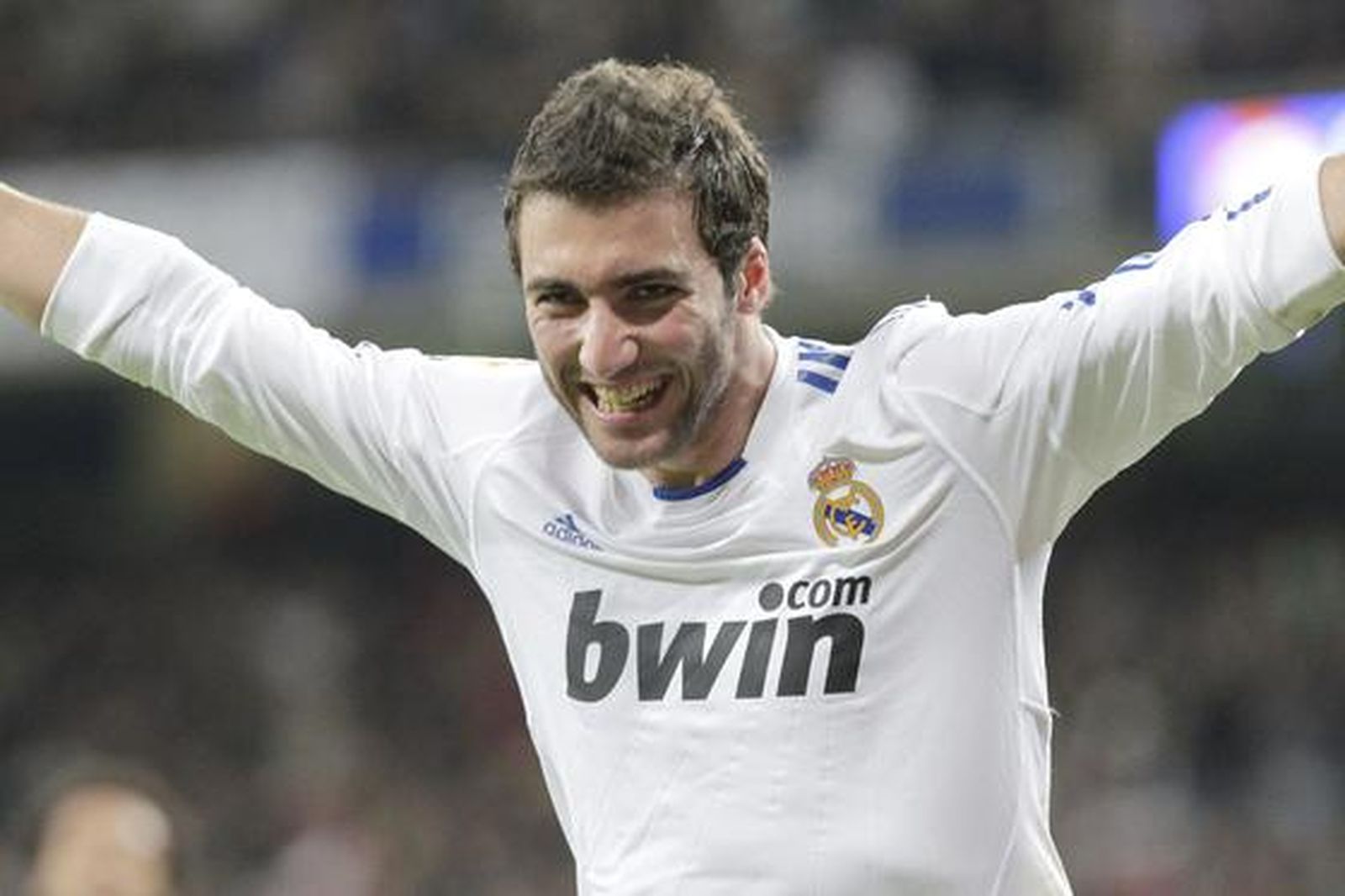 Los de Mourinho aprueban con sobresaliente el último examen antes del Barça.

Foto: EFE