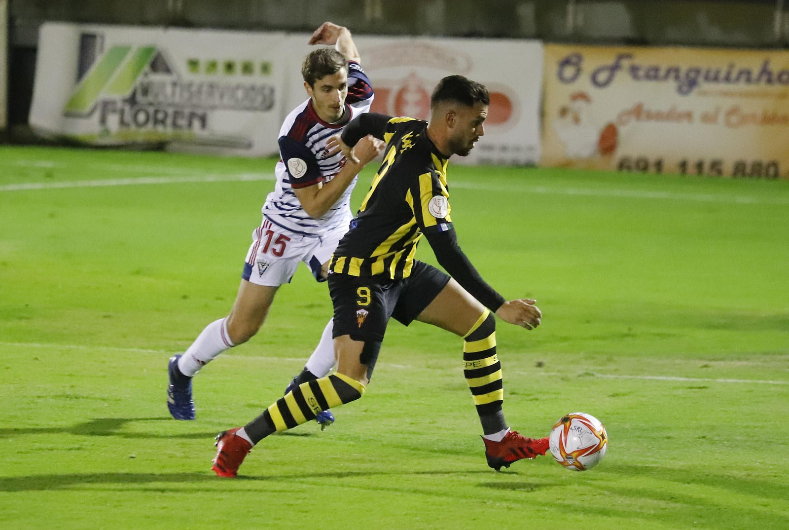 Imágenes del encuentro de Copa del Rey entre el San Roque de Lepe y el Mirandés