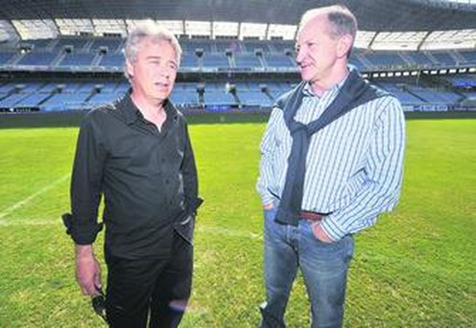 López Ufarte (i) conversa con Periko Alonso en una imagen de archivo.