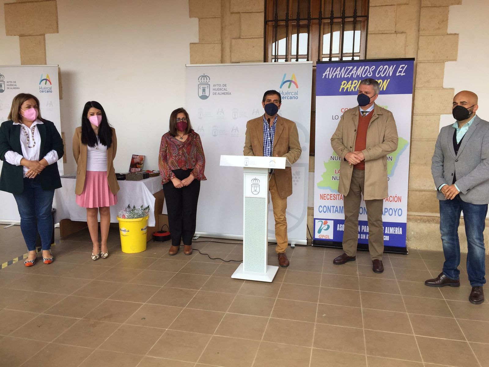 La Asociación de Párkinson visibiliza en Huércal y en el día mundial de la enfermedad el impacto de la pandemia en sus pacientes