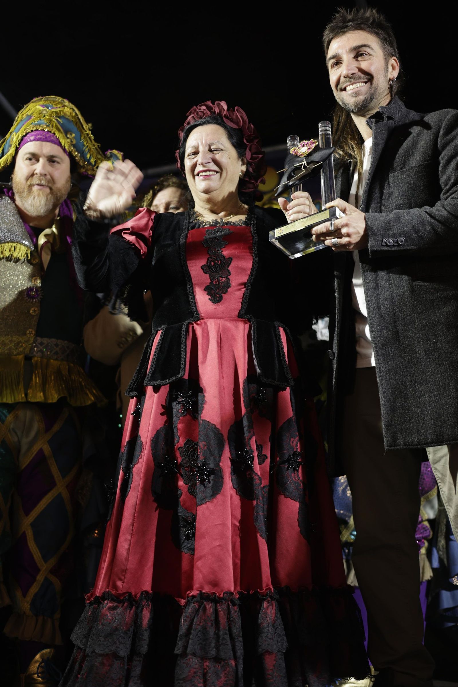 Las mejores imágenes del Jueves de Carnaval en Cádiz