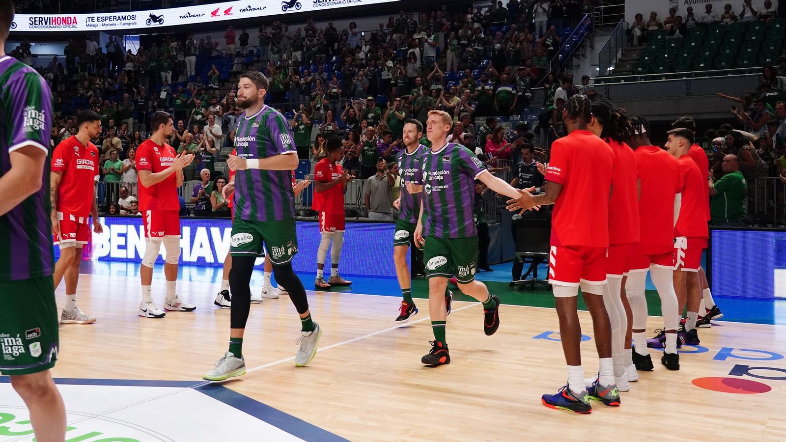 El Unicaja-Girona, en fotos