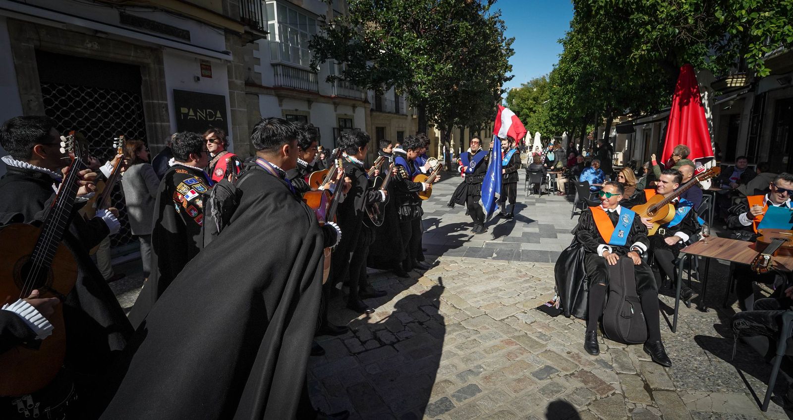Las Tunas animan el centro de Jerez, en imágenes