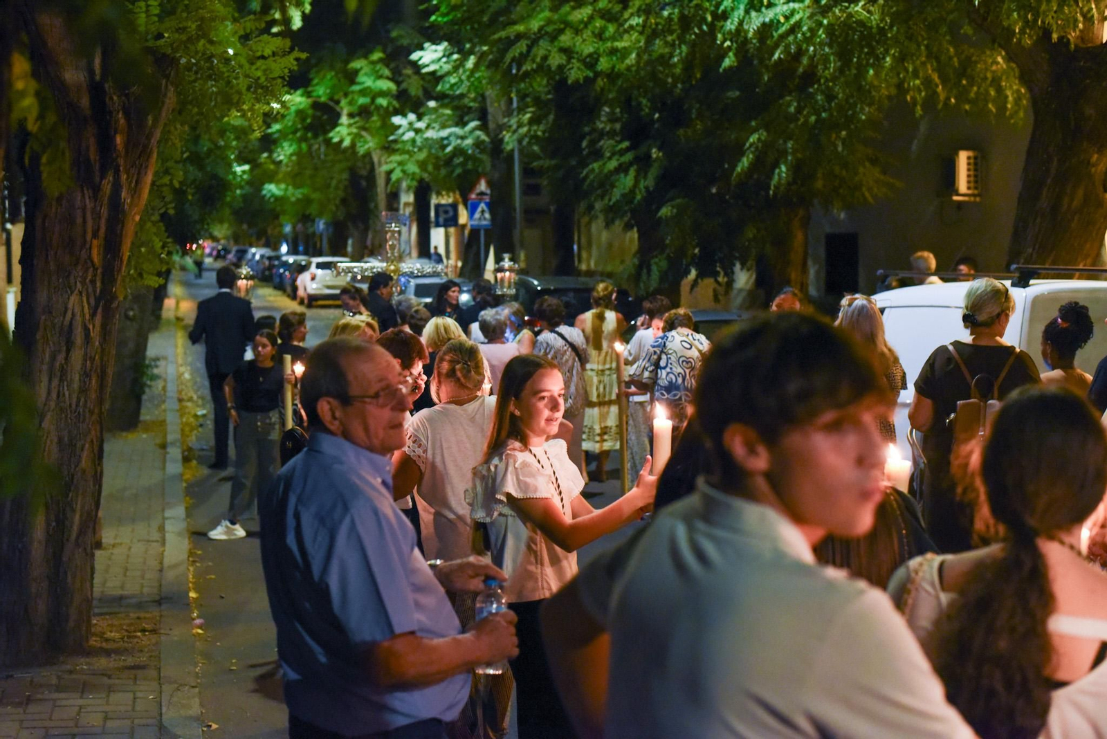 Las mejores imágenes del vía crucis misionero del Huerto en el Distrito Sur de Córdoba