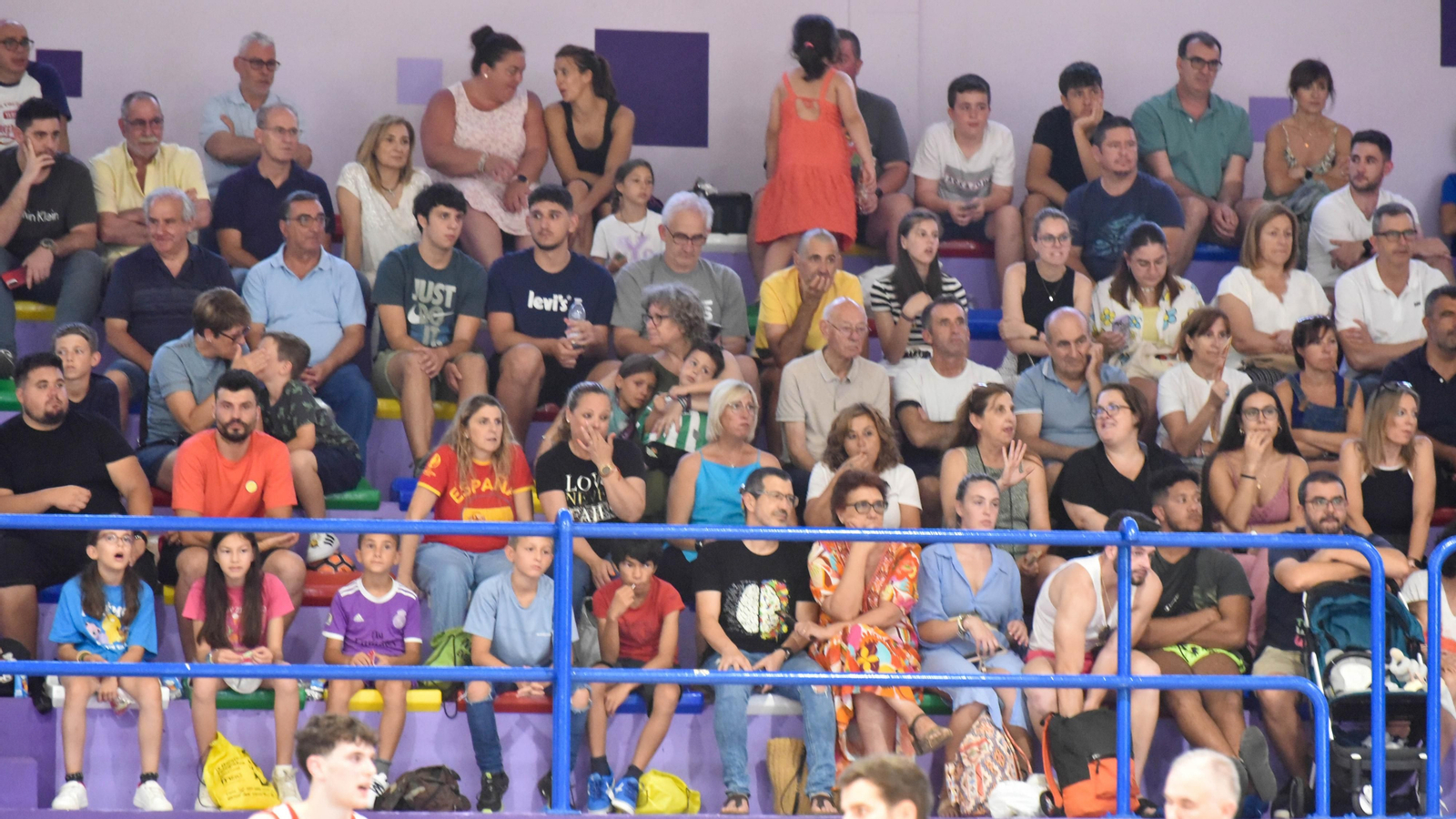 Las fotos de la primera jornada del Torneo Intenacional de Baloncesto U-20 de La Línea