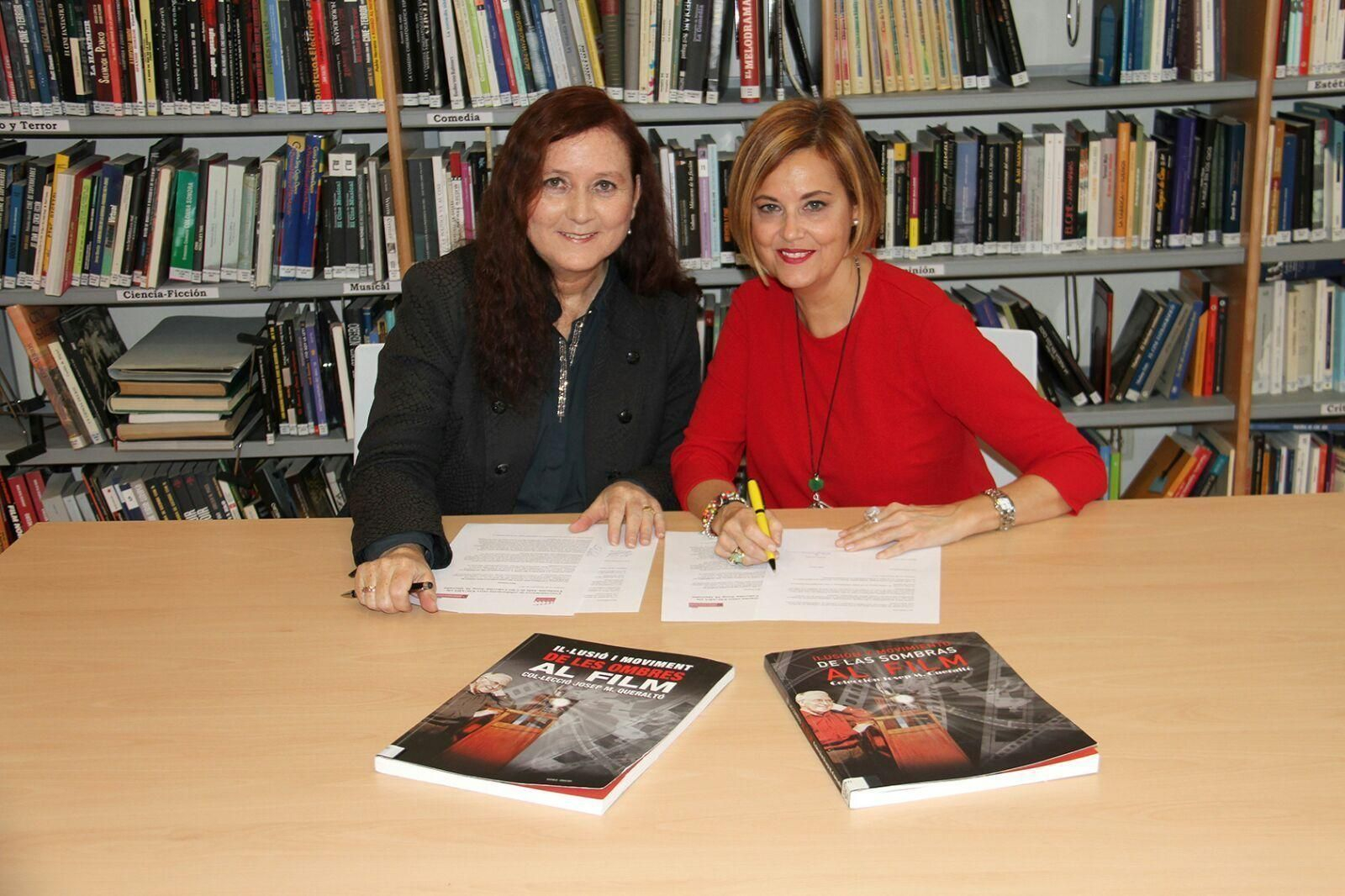 Un momento de la firma del acuerdo.