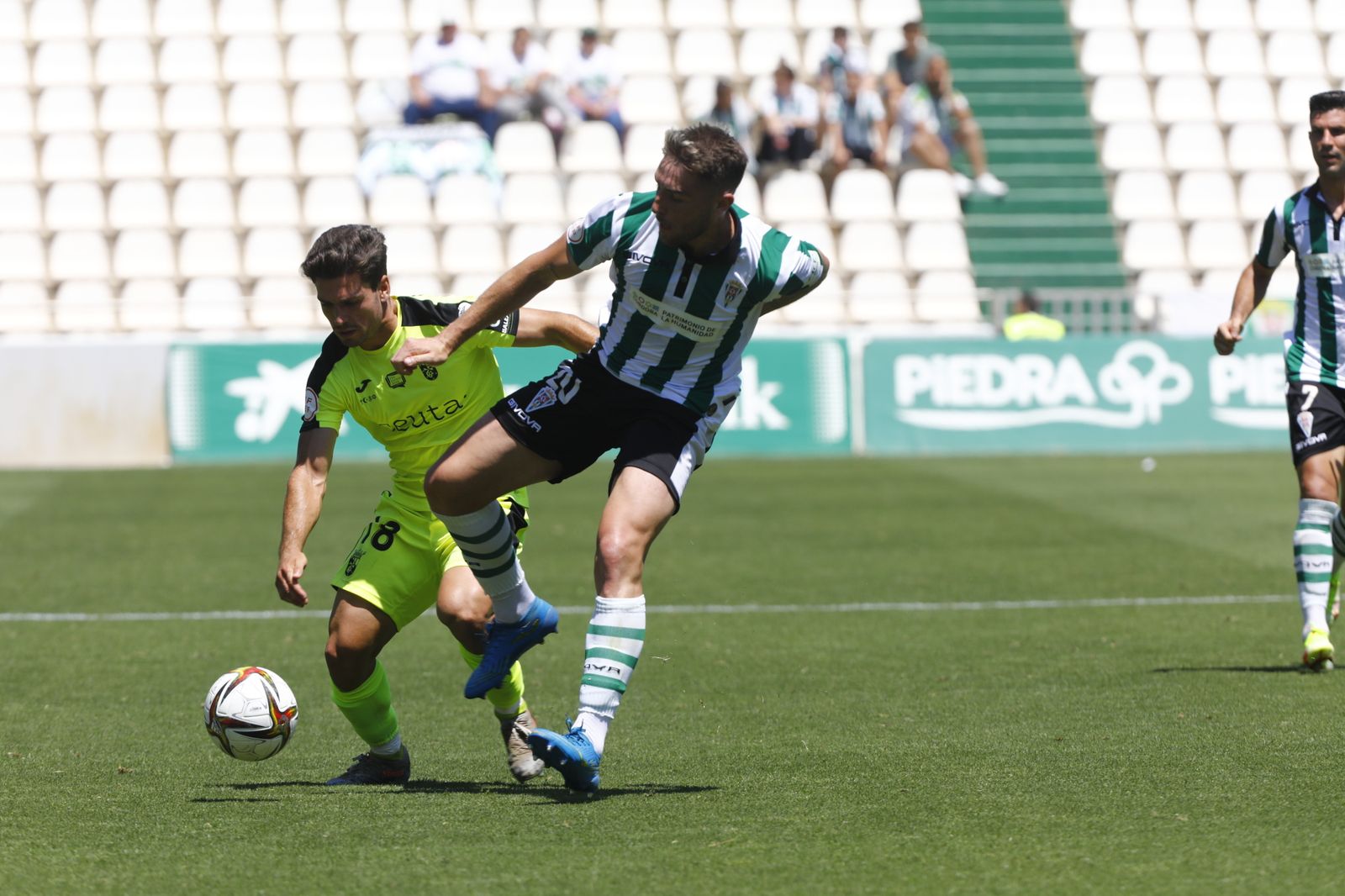 La victoria del Córdoba CF ante el Ceuta, en imágenes