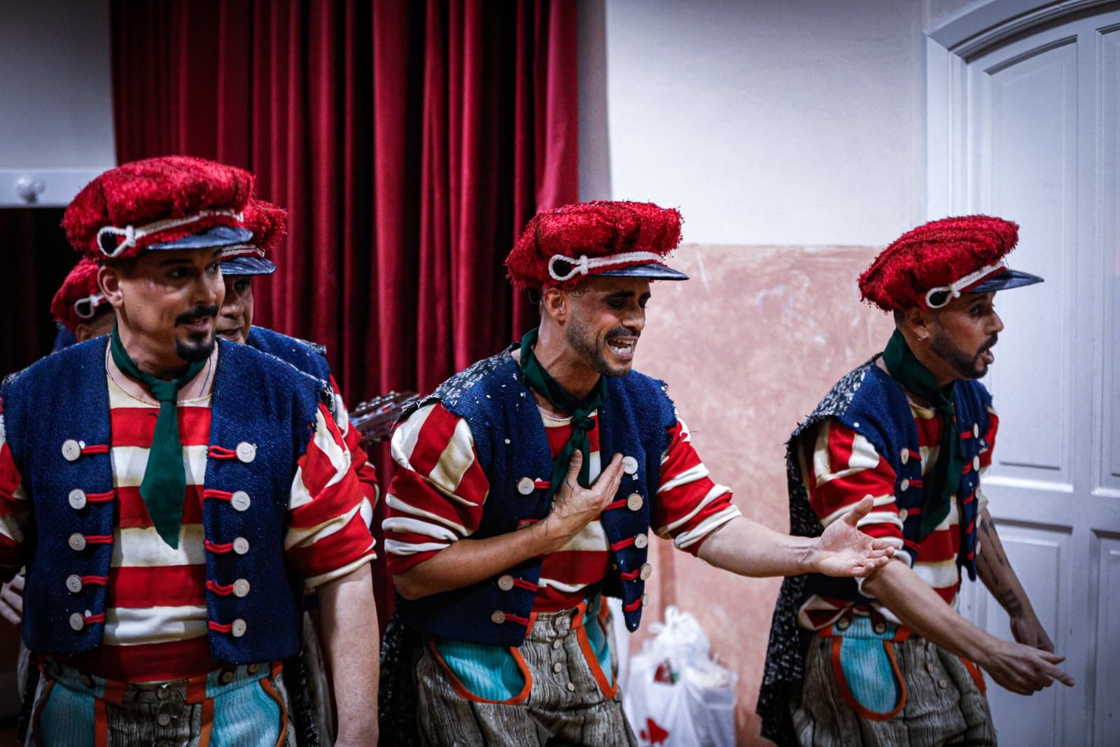 Búscate entre las mejores imágenes de la cuarta semifinal del COAC 2026