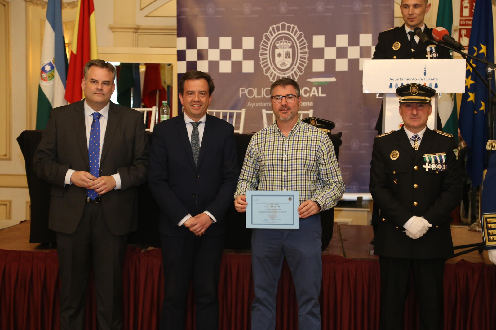 La celebración de San Jorge, patrón de la Policía Local de Lucena, en imágenes