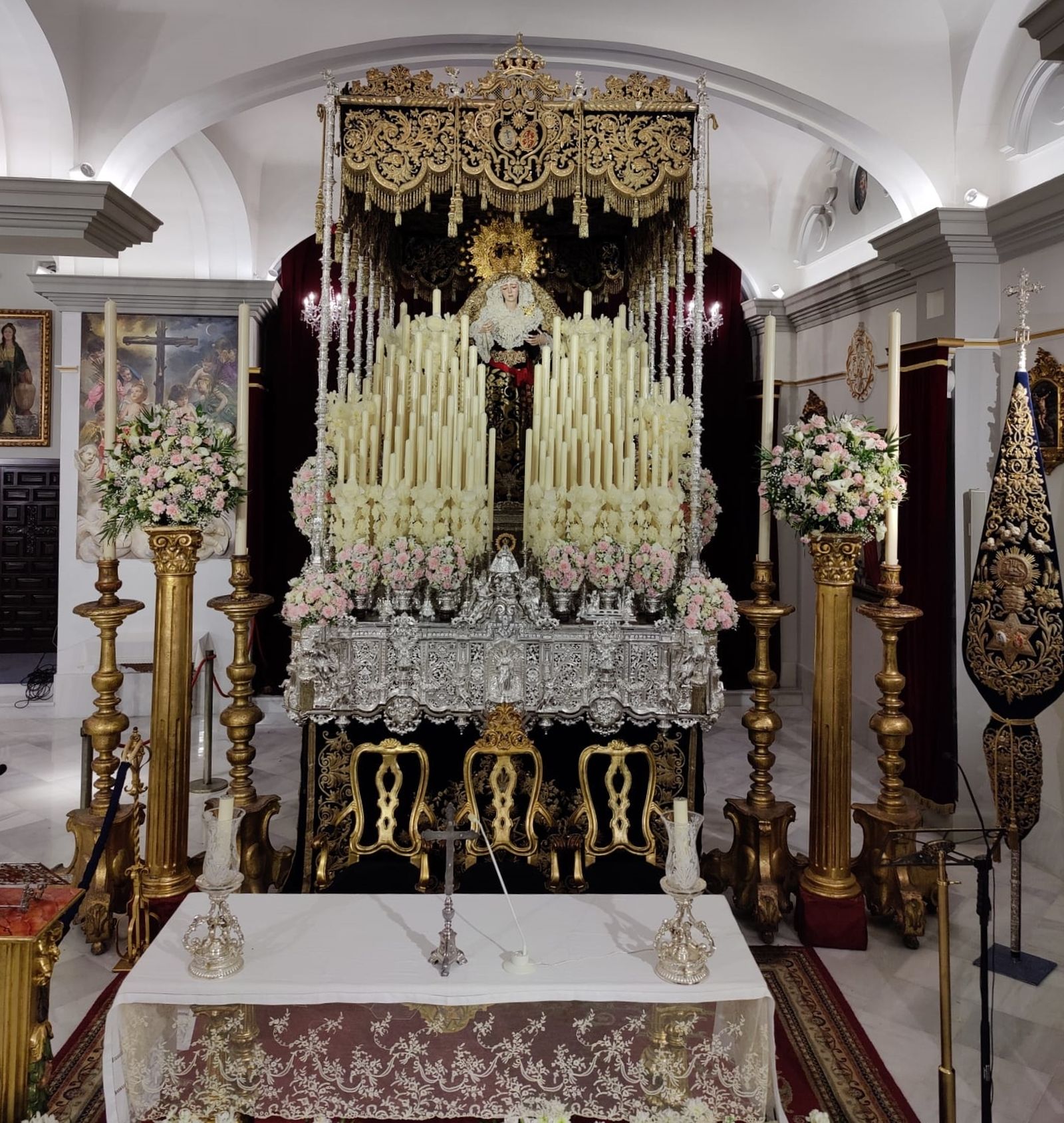 La Estrella ya está en su paso de palio a la espera del Domingo de Ramos