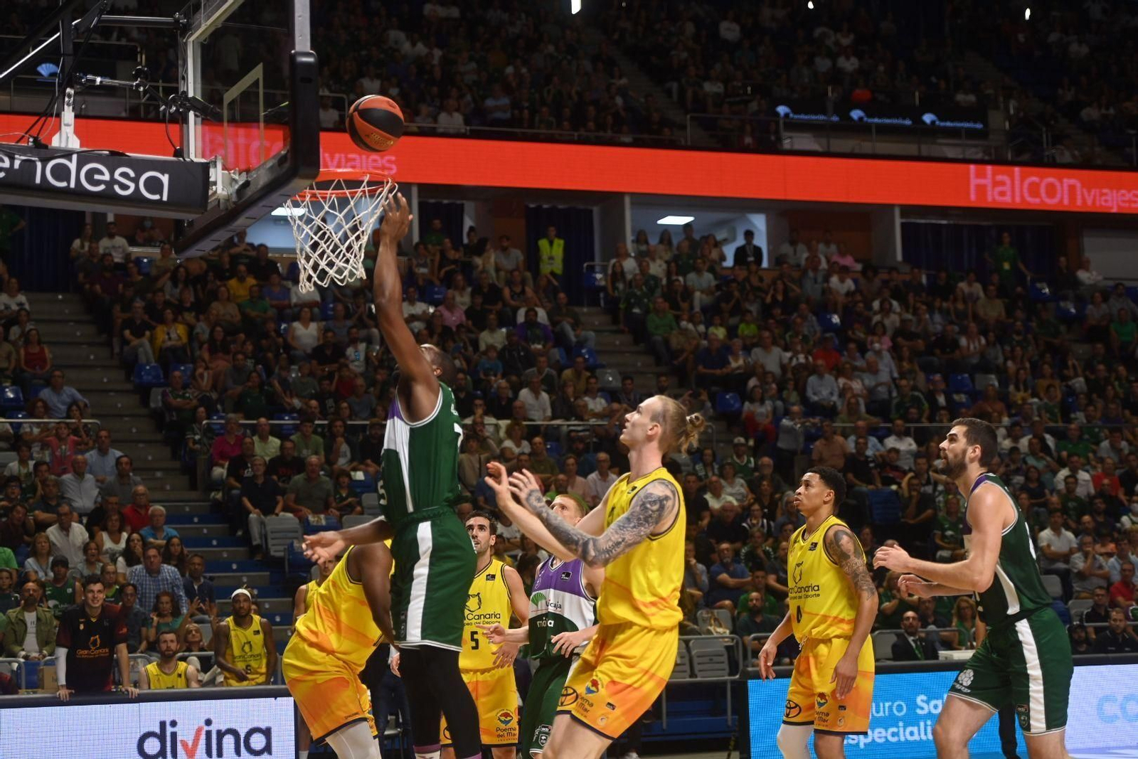 Las fotos de la victoria del Unicaja ante el Gran Canaria