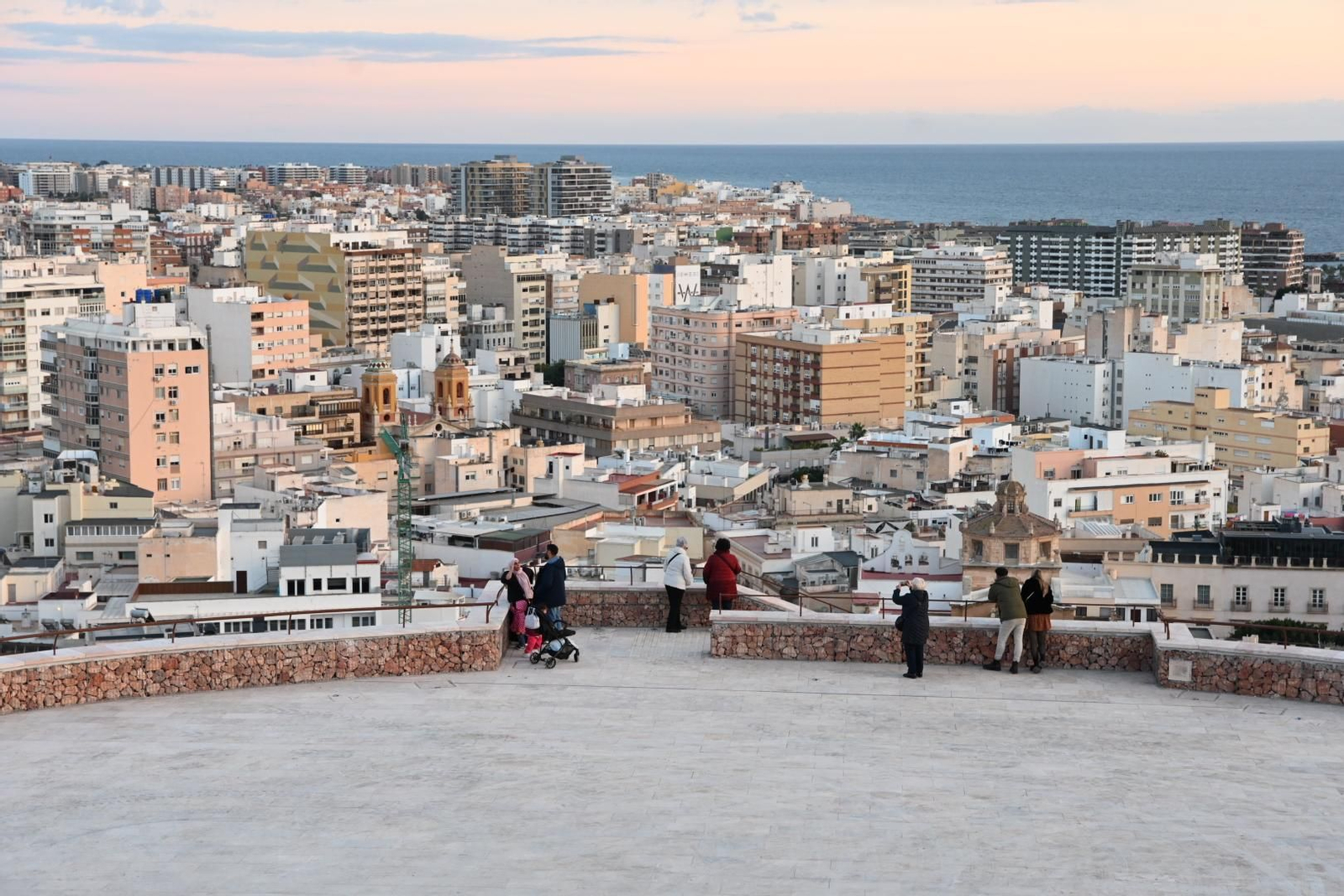 Vistas de la ciudad de Almería. Vistas de la ciudad de Almería.