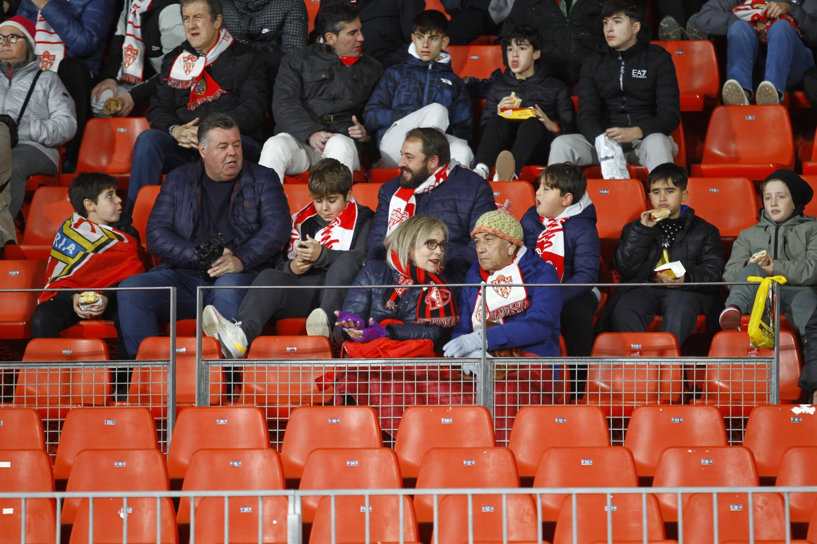 Búscate en las fotos del partido U.D. Almería-C.D. Leganés