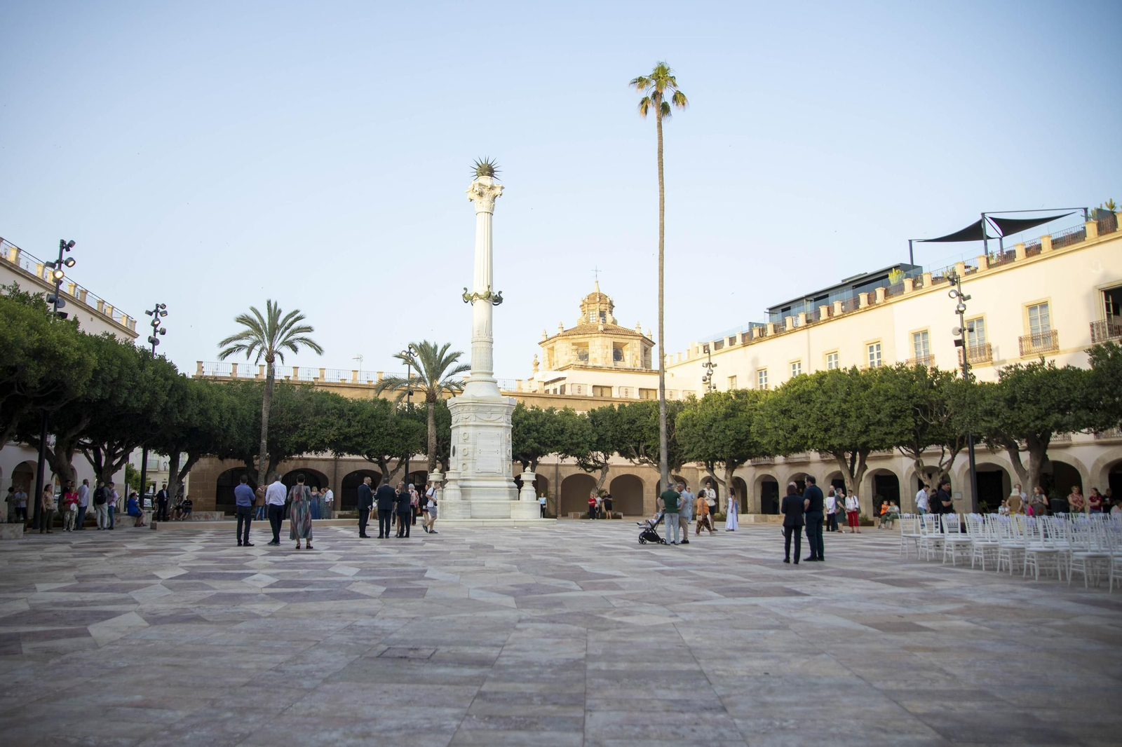 Las imágenes de la inauguración de la Plaza de la Constitución en Almería