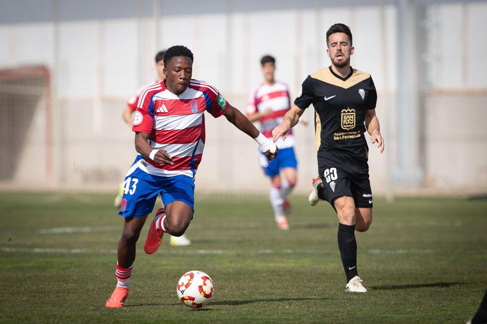 Las mejores imágenes del Recreativo Granada - San Fernando CD