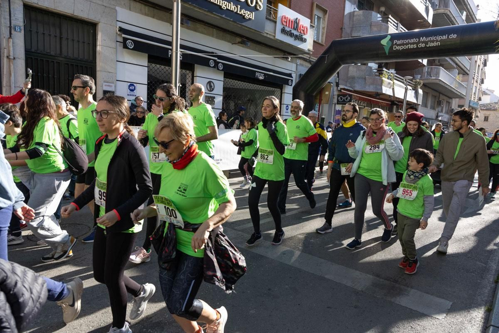 Deporte y solidaridad se unen en la IV Carrera Popular IES San Juan Bosco, en imágenes