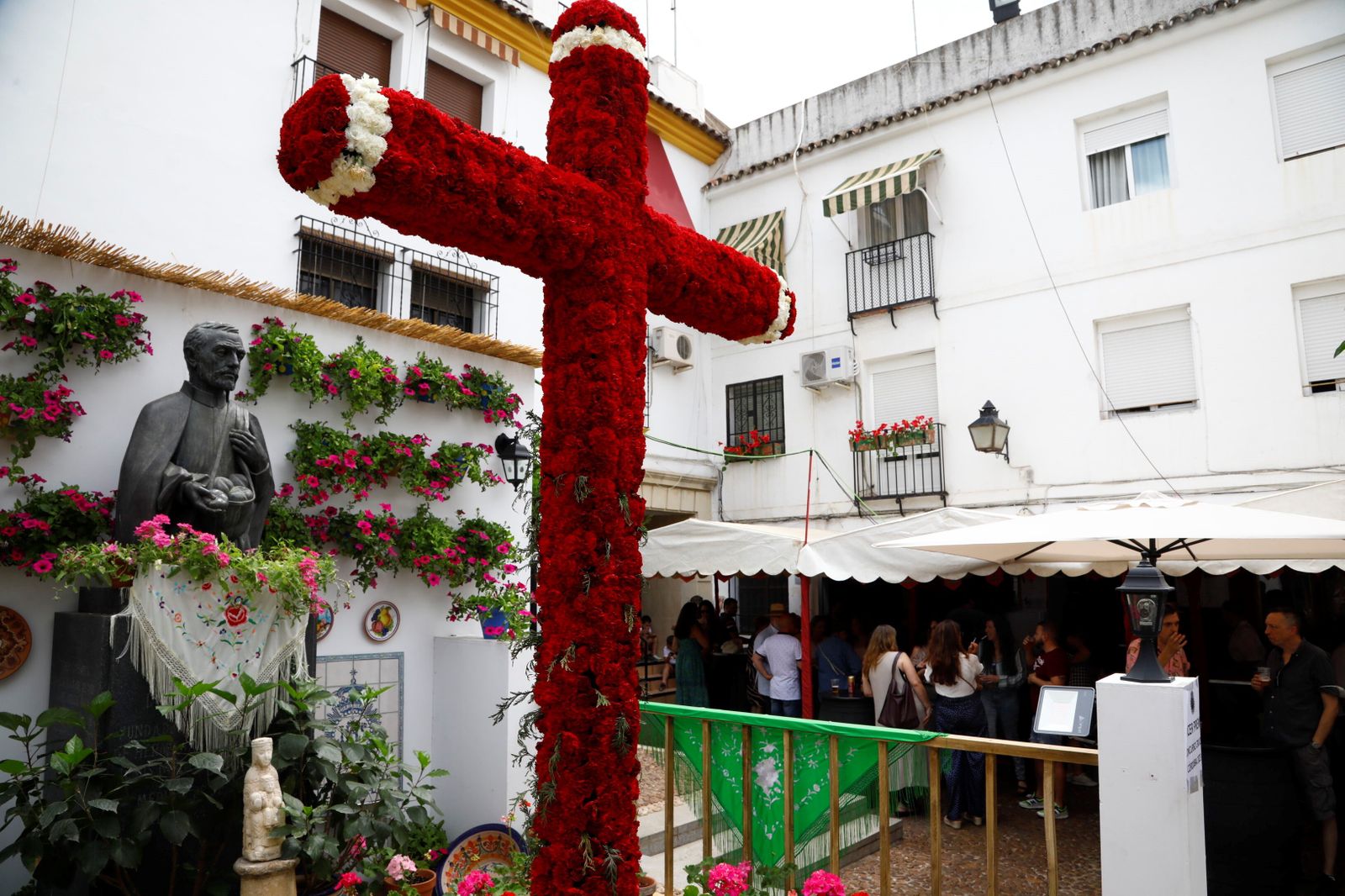 El domingo de Cruces de Córdoba, en imágenes