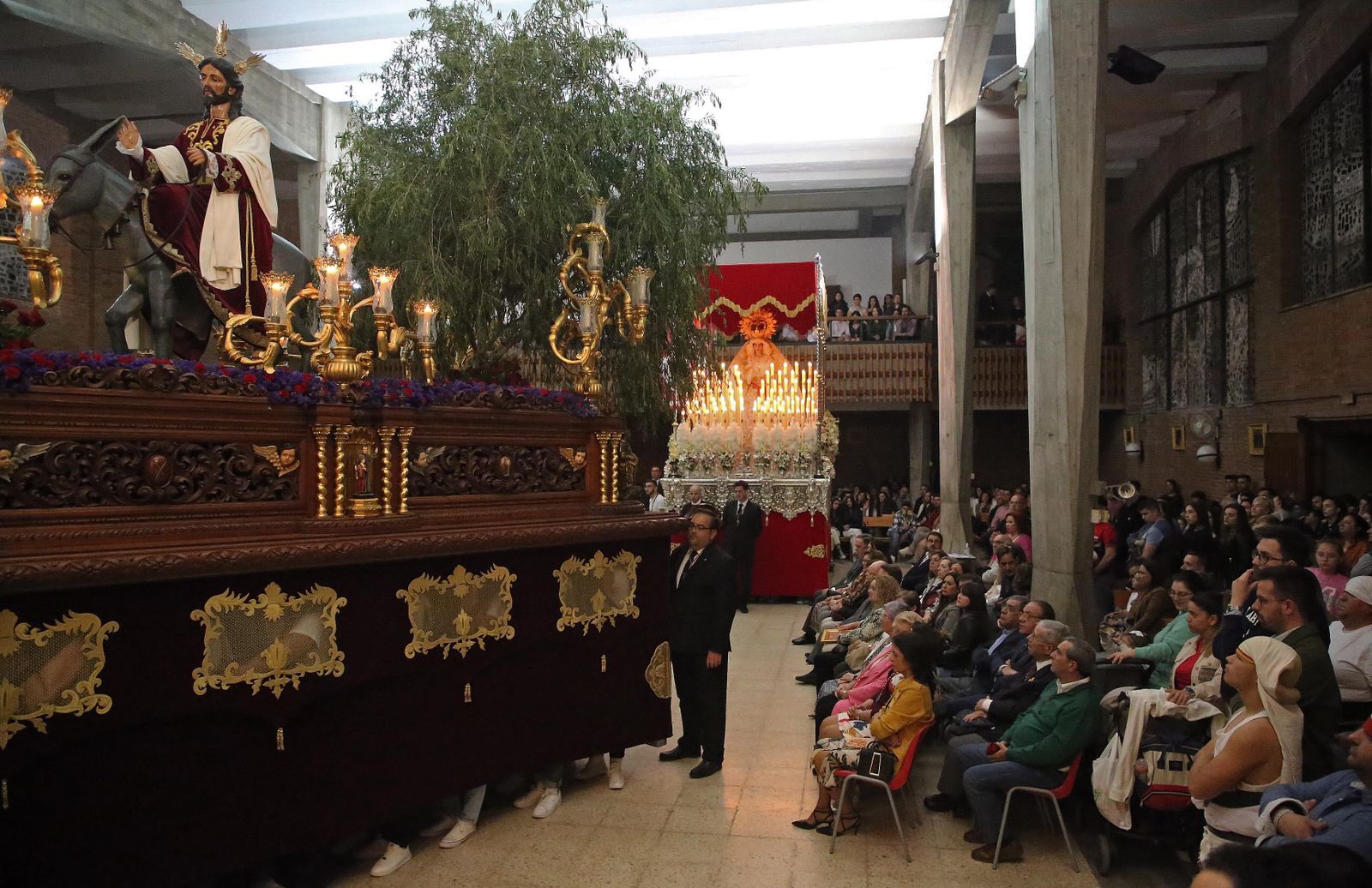 Fotos de la primera levantá de La Borriquita en Algeciras 2023