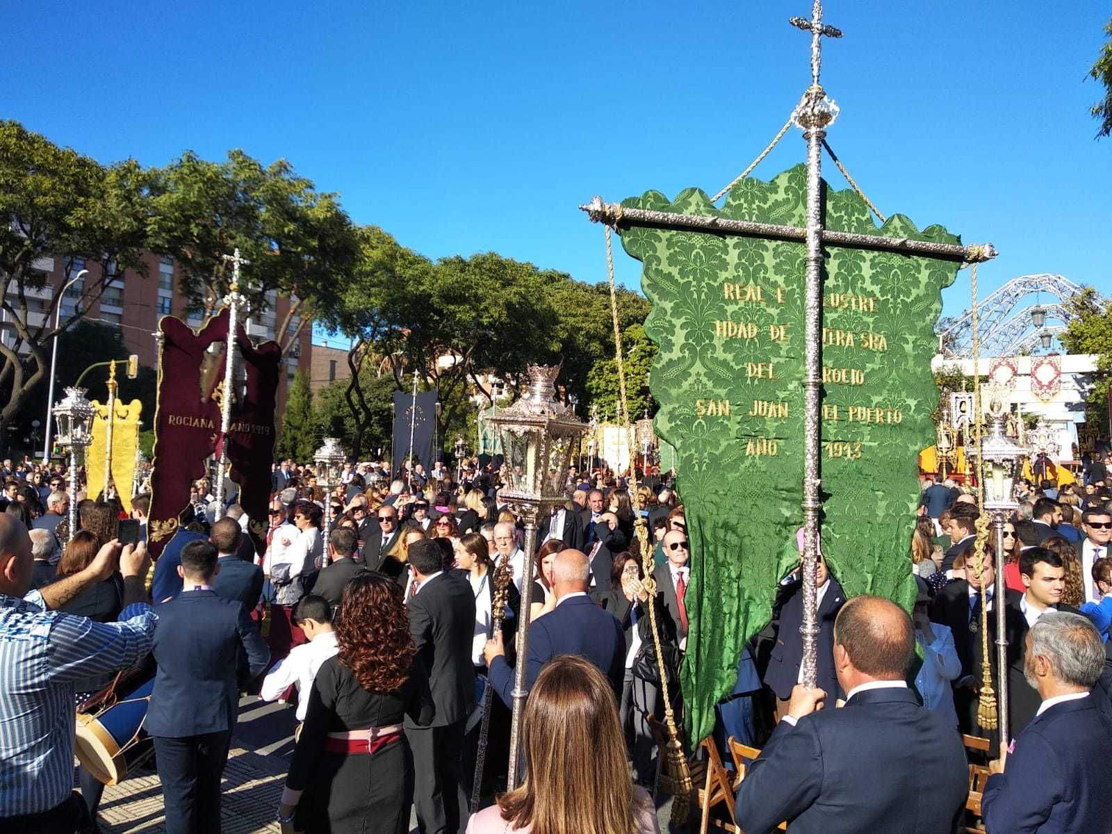 El acto central del Encuentro de Hermandades Rocieras, en imágenes