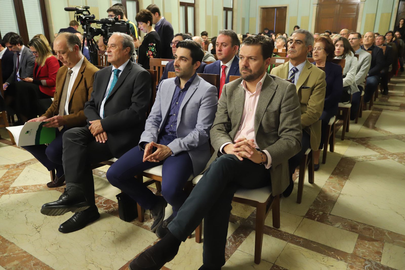 Imágenes de la entrega de los II Premios al Comercio de Huelva