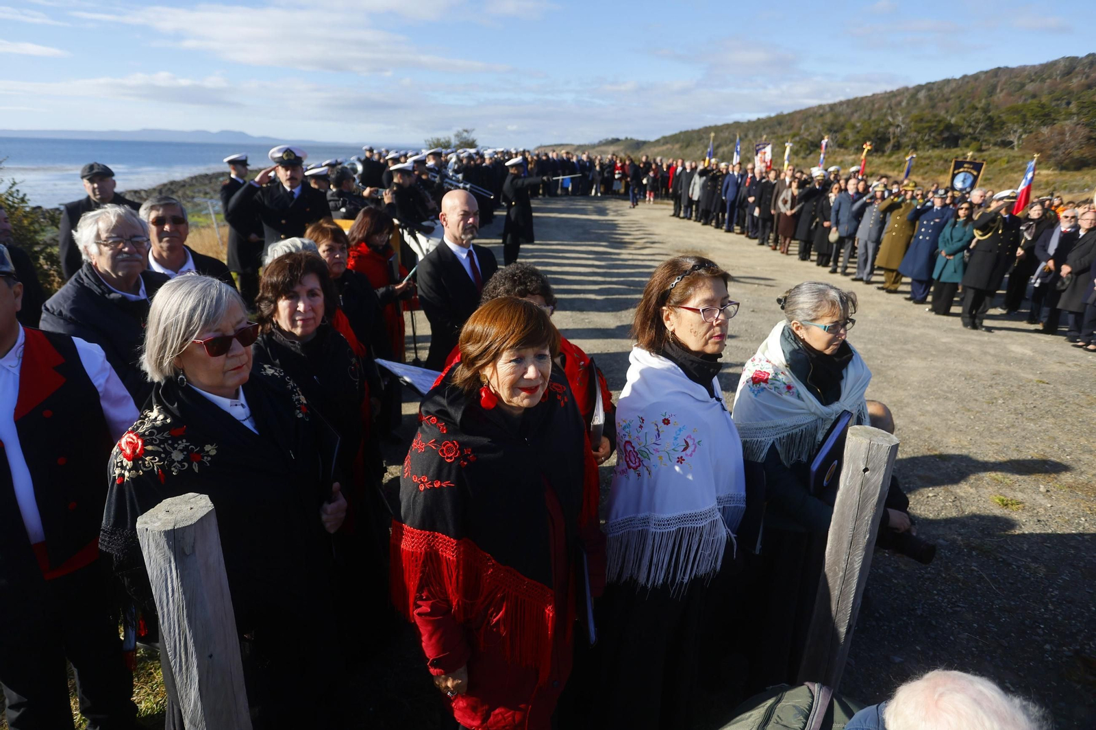 Las imágenes del 'Juan Sebastián de Elcano' en Punta Arenas (Chile)