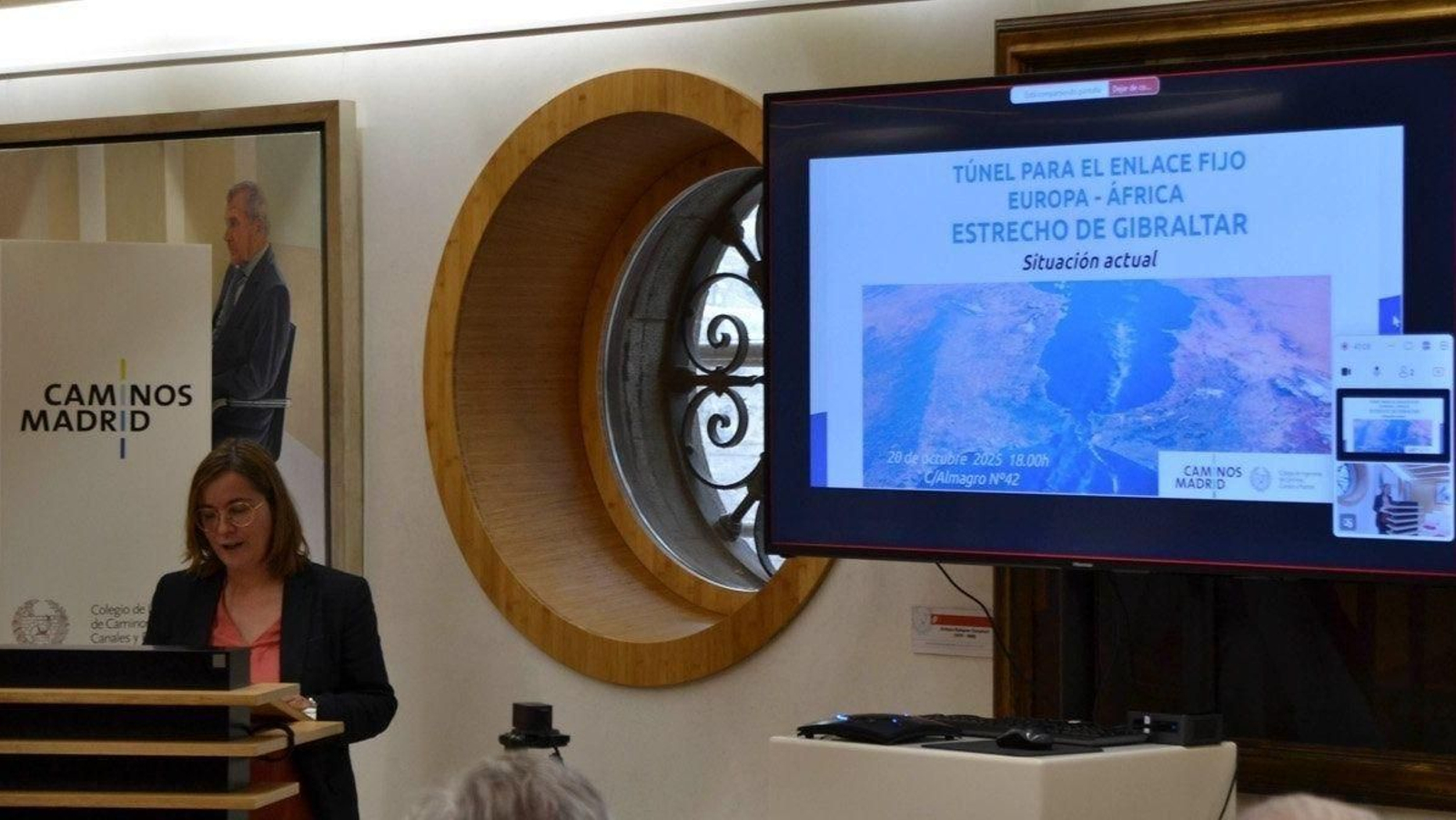 La decana de Caminos Madrid, Lola Esteban, inauguró la sesión titulada 'Túnel para el enlace fijo Europa–África. Estrecho de Gibraltar'.