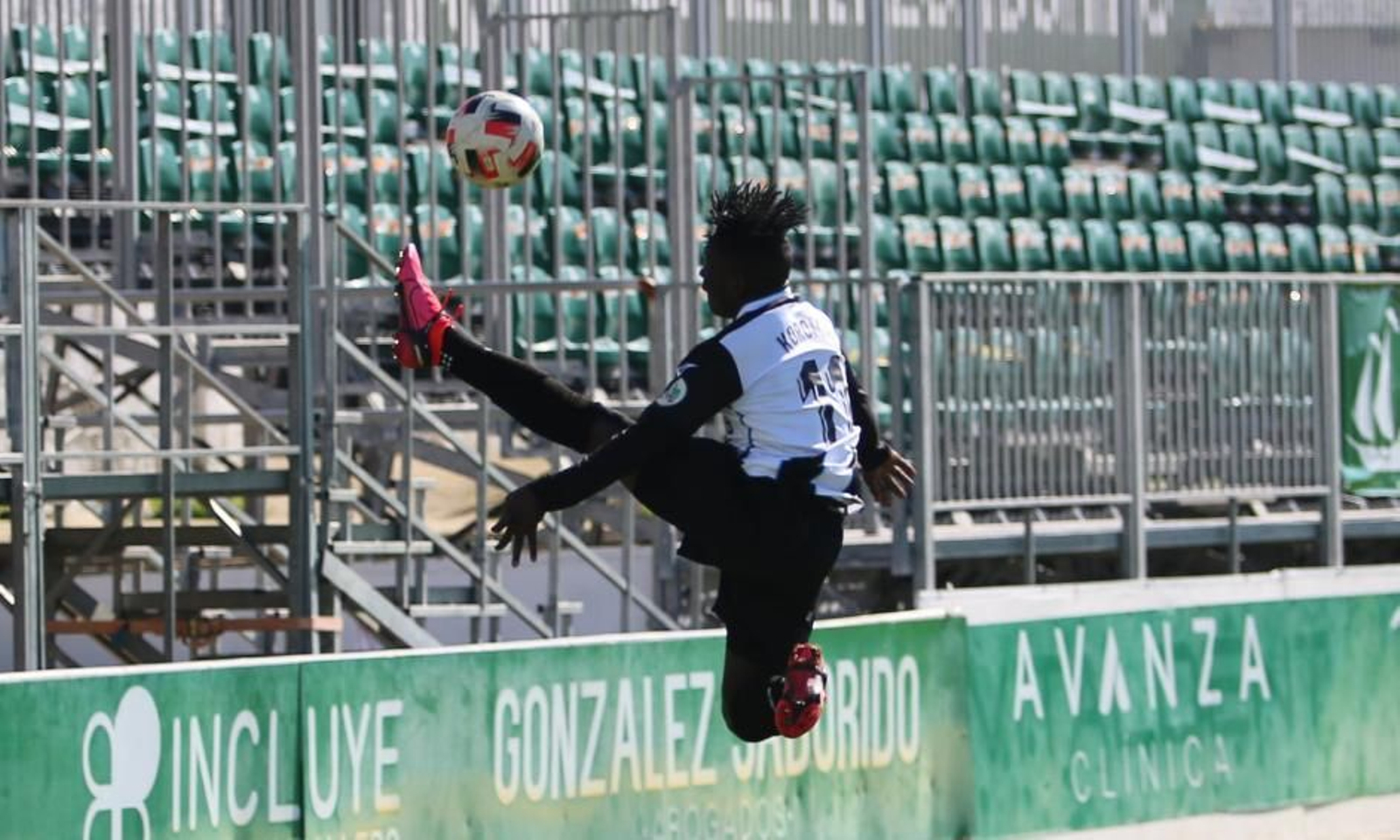 Las fotos del Sanluqueño-Balona (0-4)