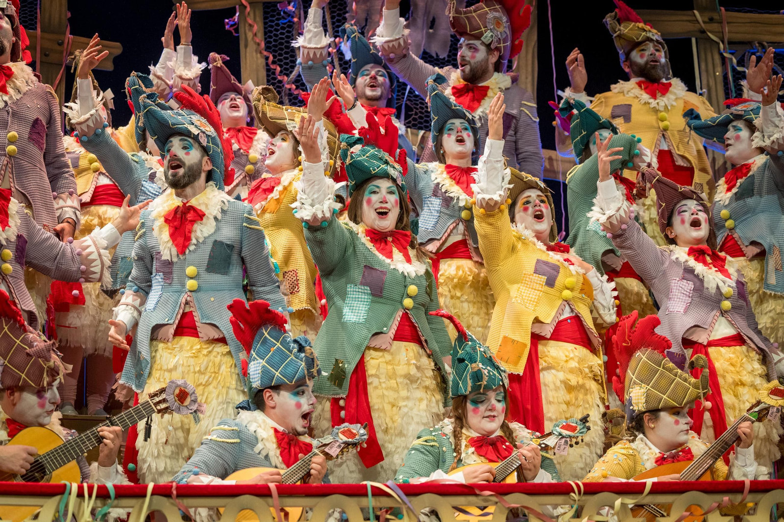 Búscate entre las mejores imágenes de la cuarta sesión de cuartos de final del COAC 2025