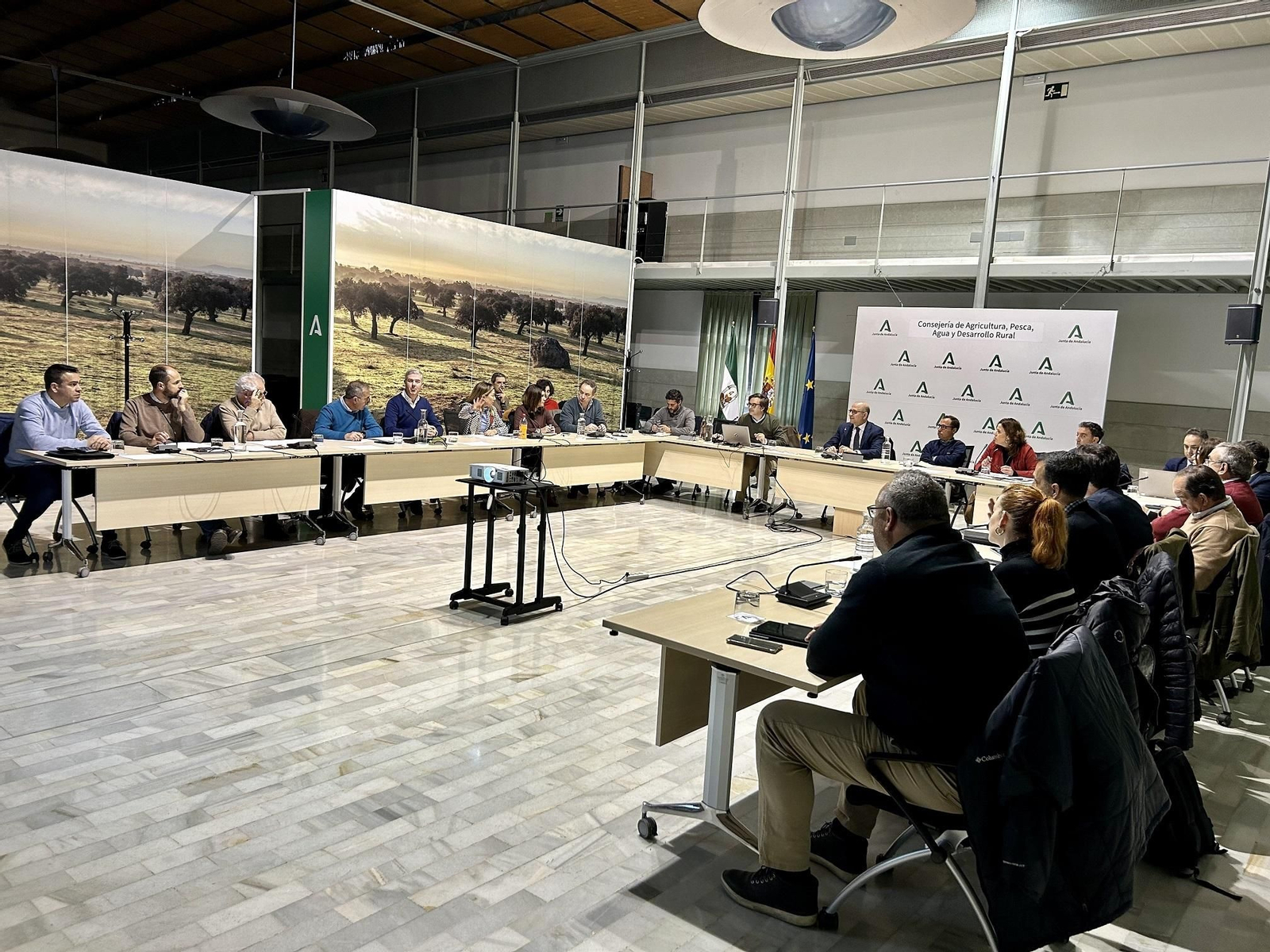 Un momento de la reunión de la Mesa de Sanidad Vegetal.