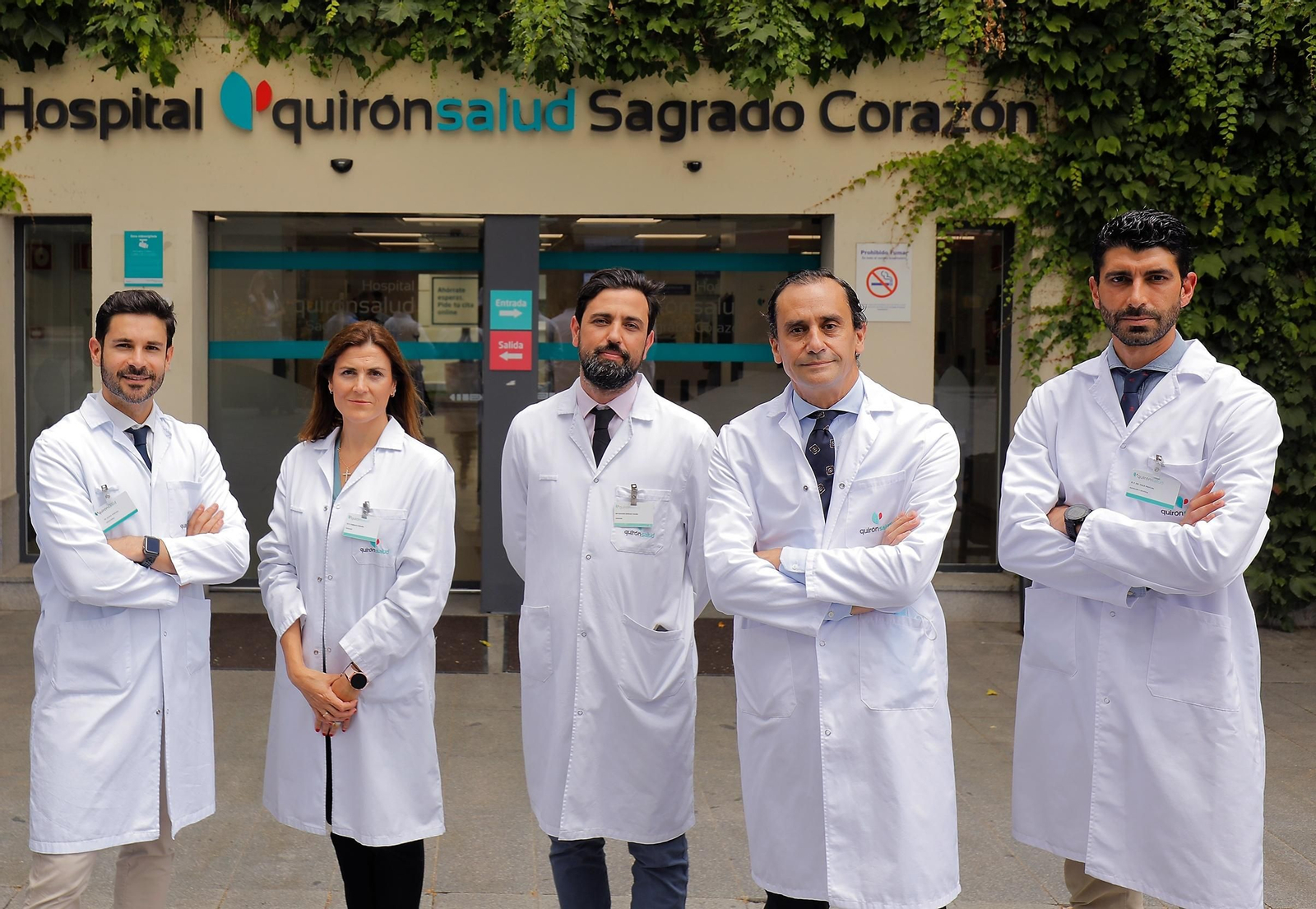 Los responsables del Centro de Excelencia en el Tratamiento de la Obesidad adscrito al Hospital Quirónsalud Sagrado Corazón.